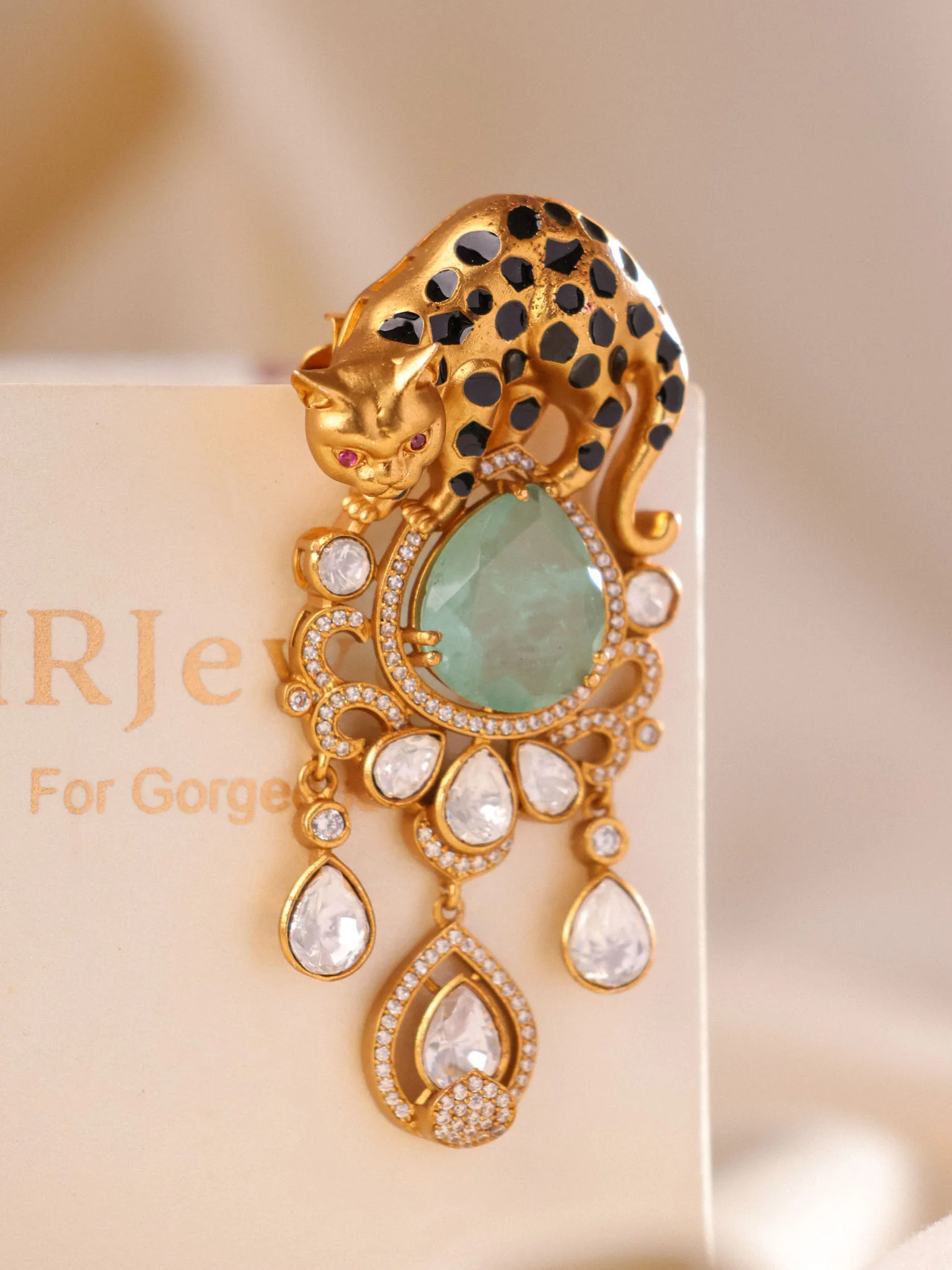 Panther Royale Gemstone Brooch - Image 7