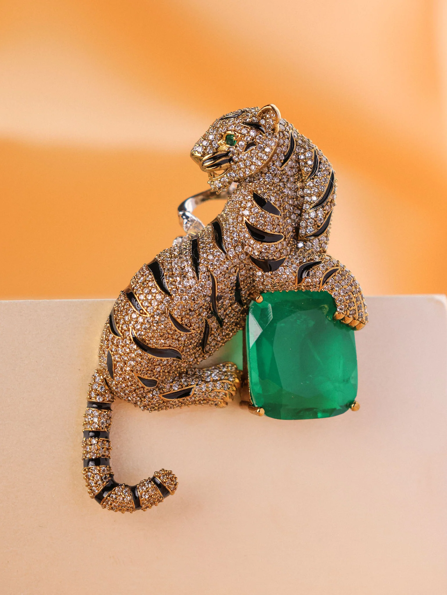 Panther Statement Brooch - Image 3