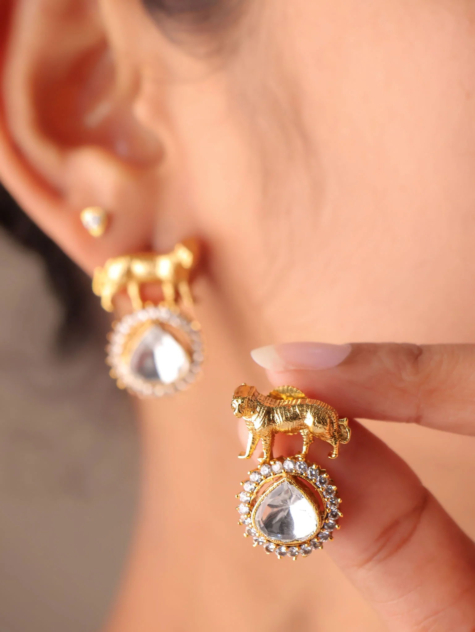 Panther Teardrop Earrings - Image 10