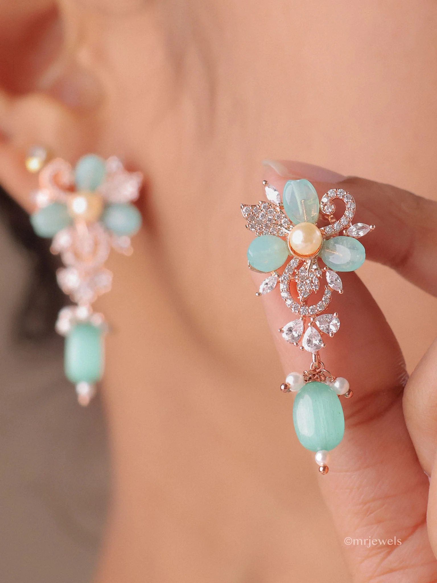 Pastel Blossom Necklace Set - Image 12
