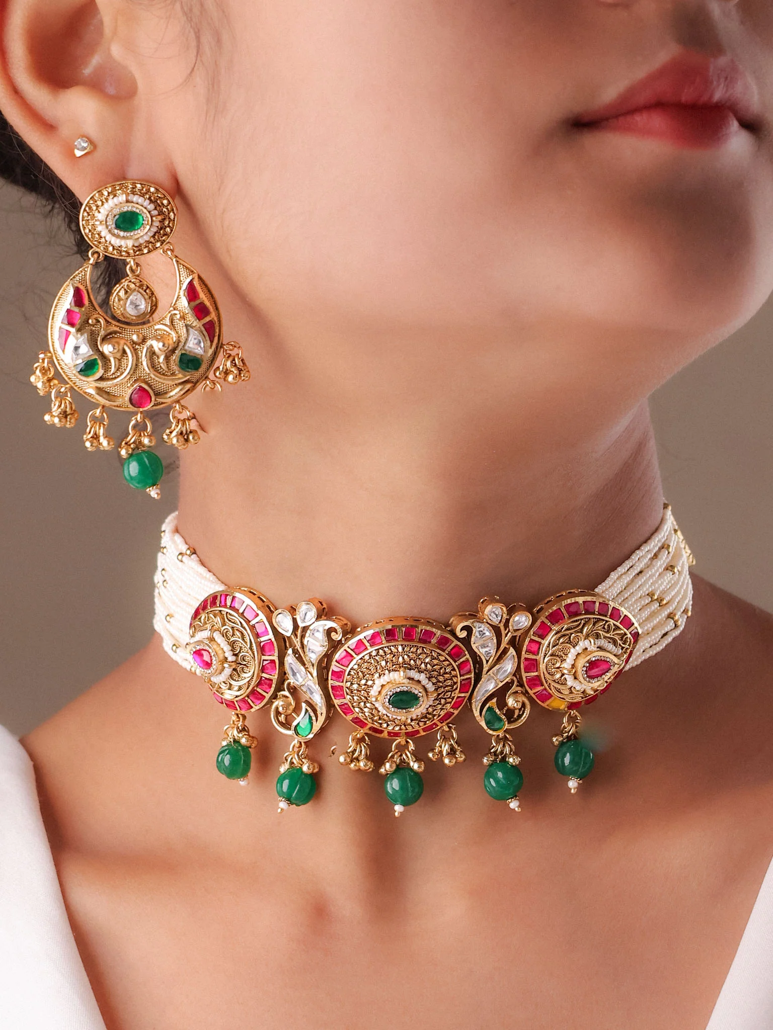 Peacock Emerald Gulnaar Choker Set
