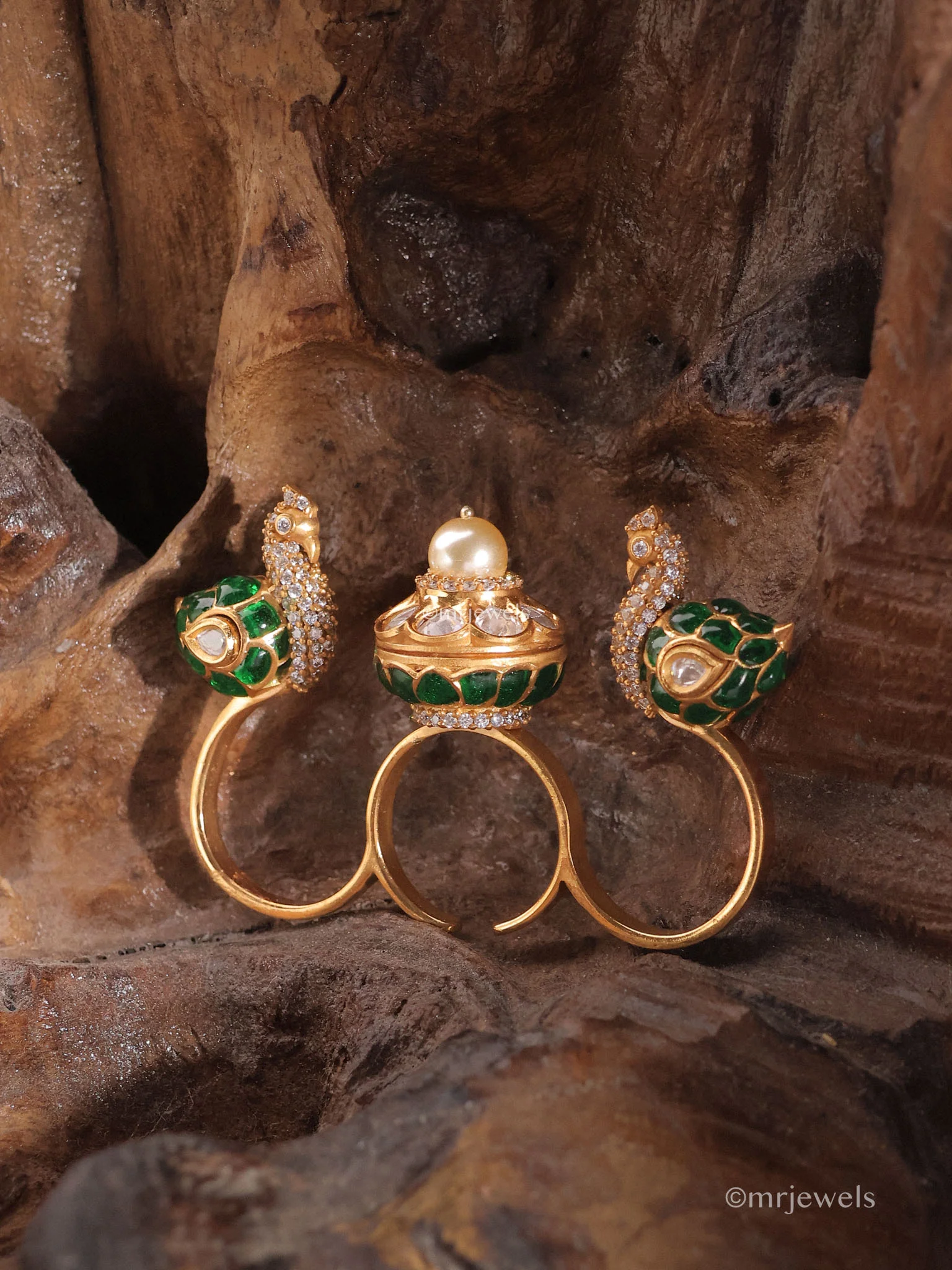Peacock Royal Kundan Polki Pearl Ring - Image 3
