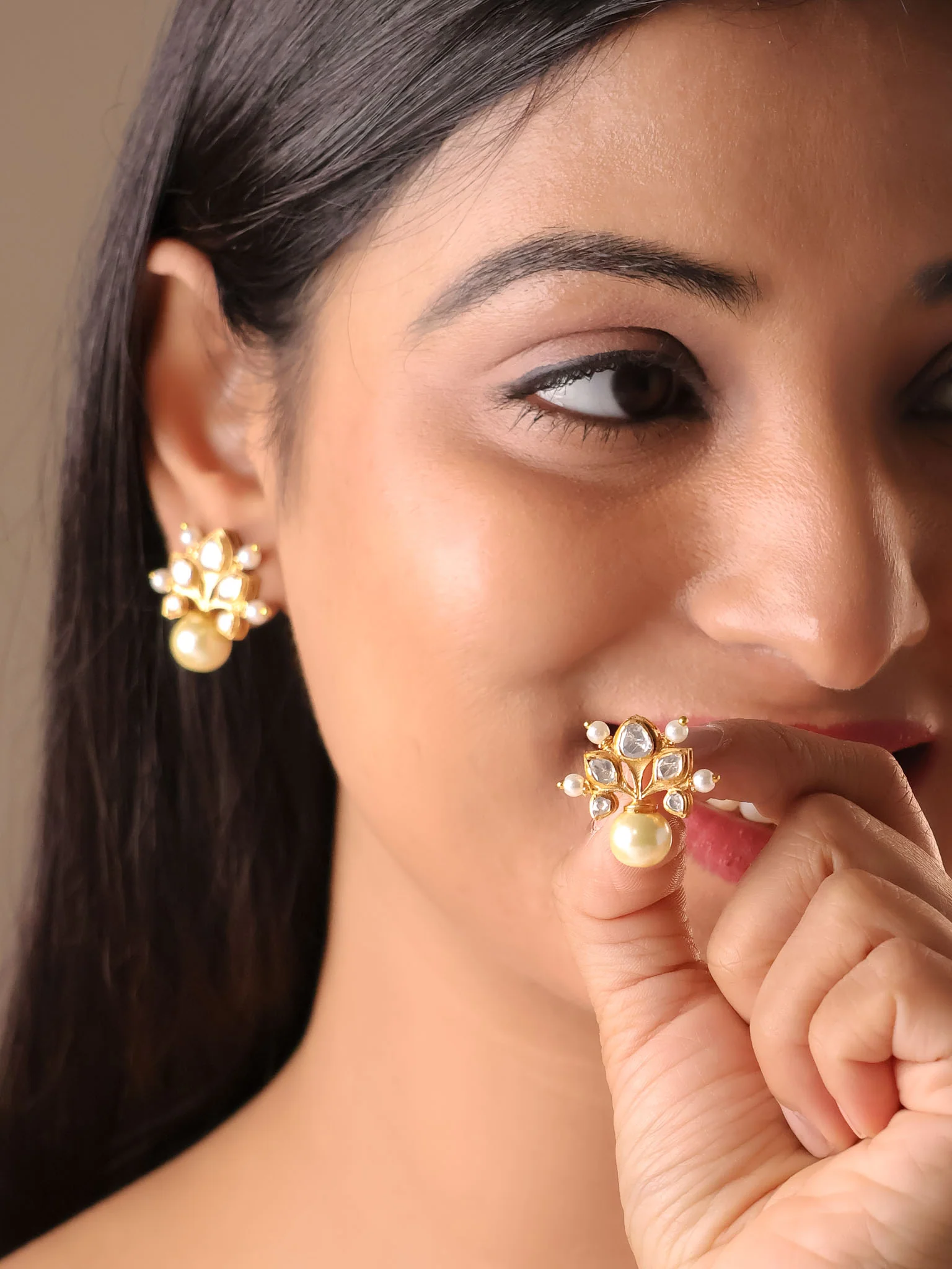 Pearl kundan Studs