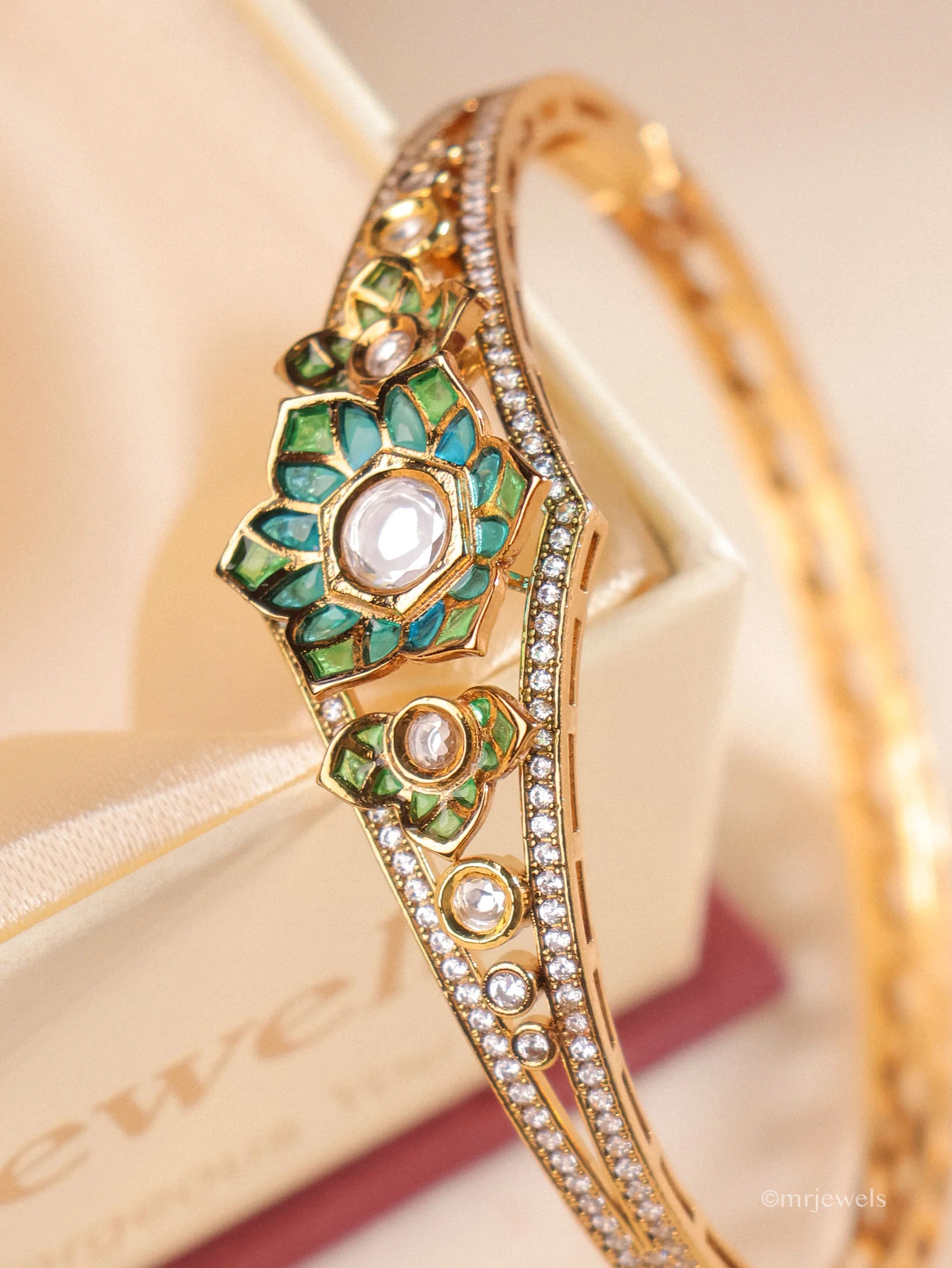 Polki Floral Bracelet - Image 2