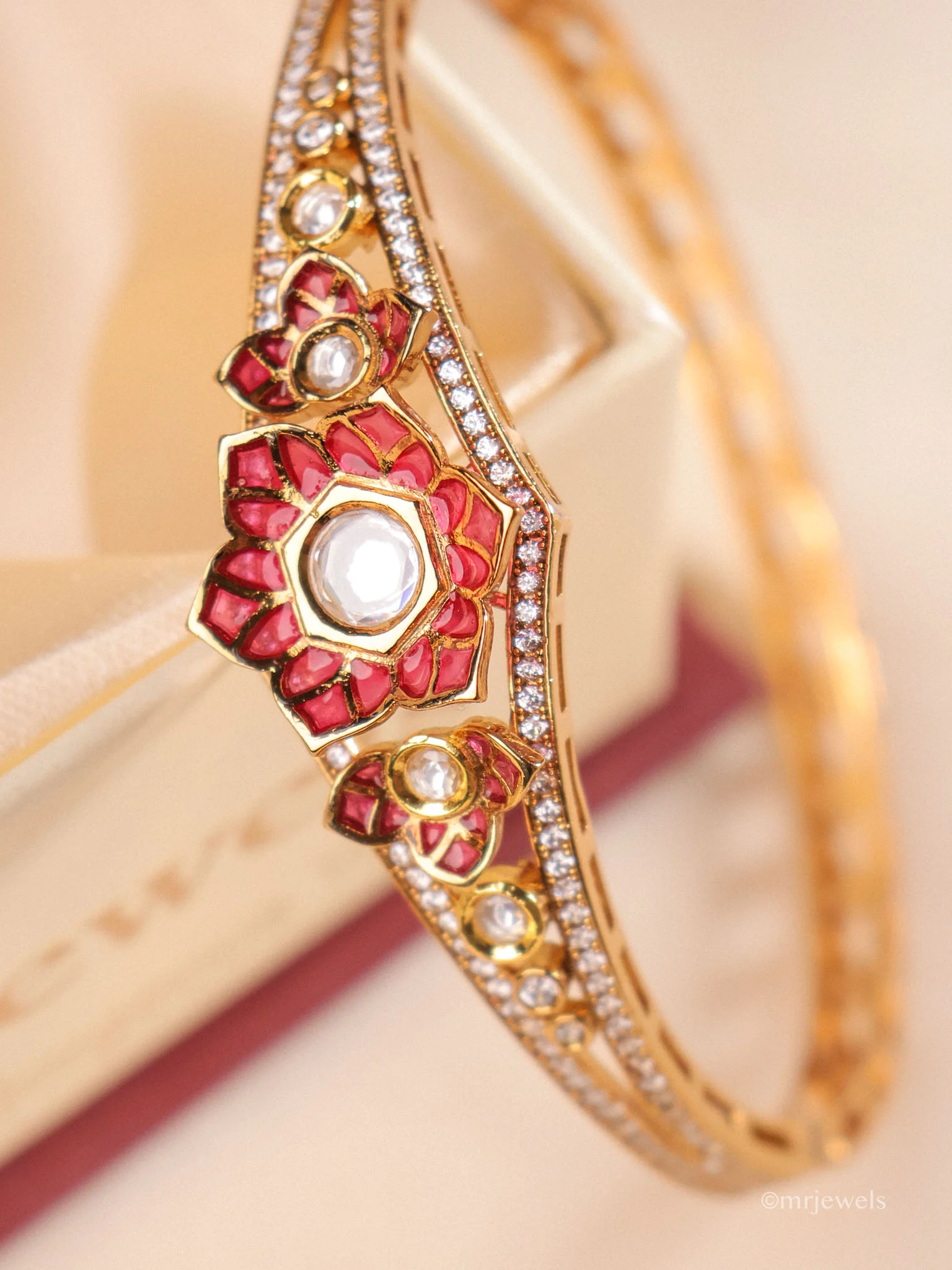 Polki Floral Bracelet - Image 6