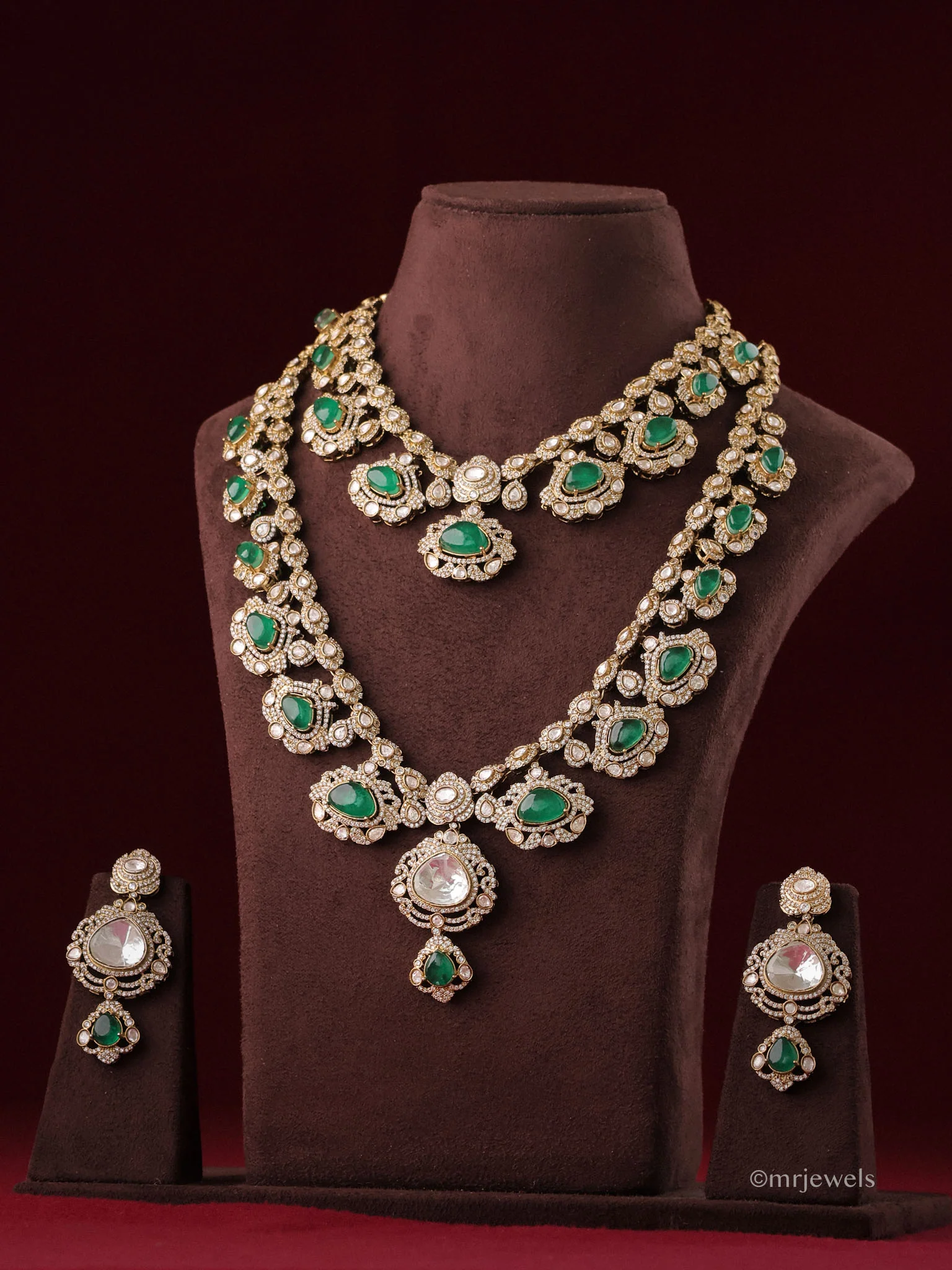 Rajvanshi Emerald Polki Set