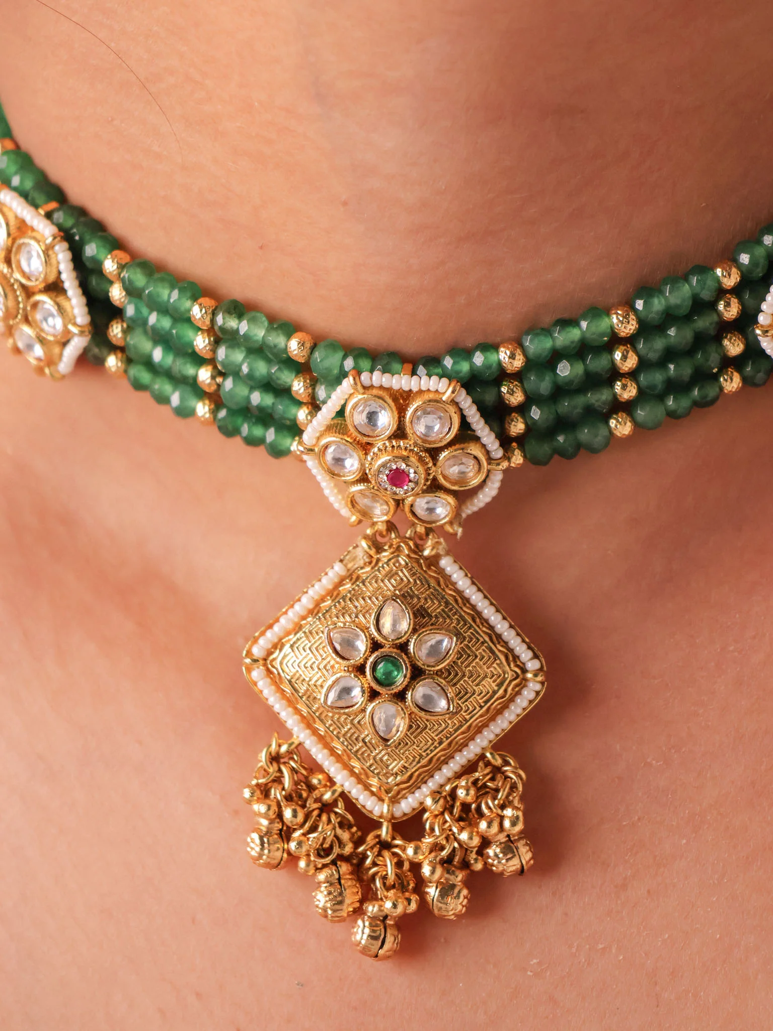 Rajwada Polki Beaded Choker Set - Image 2