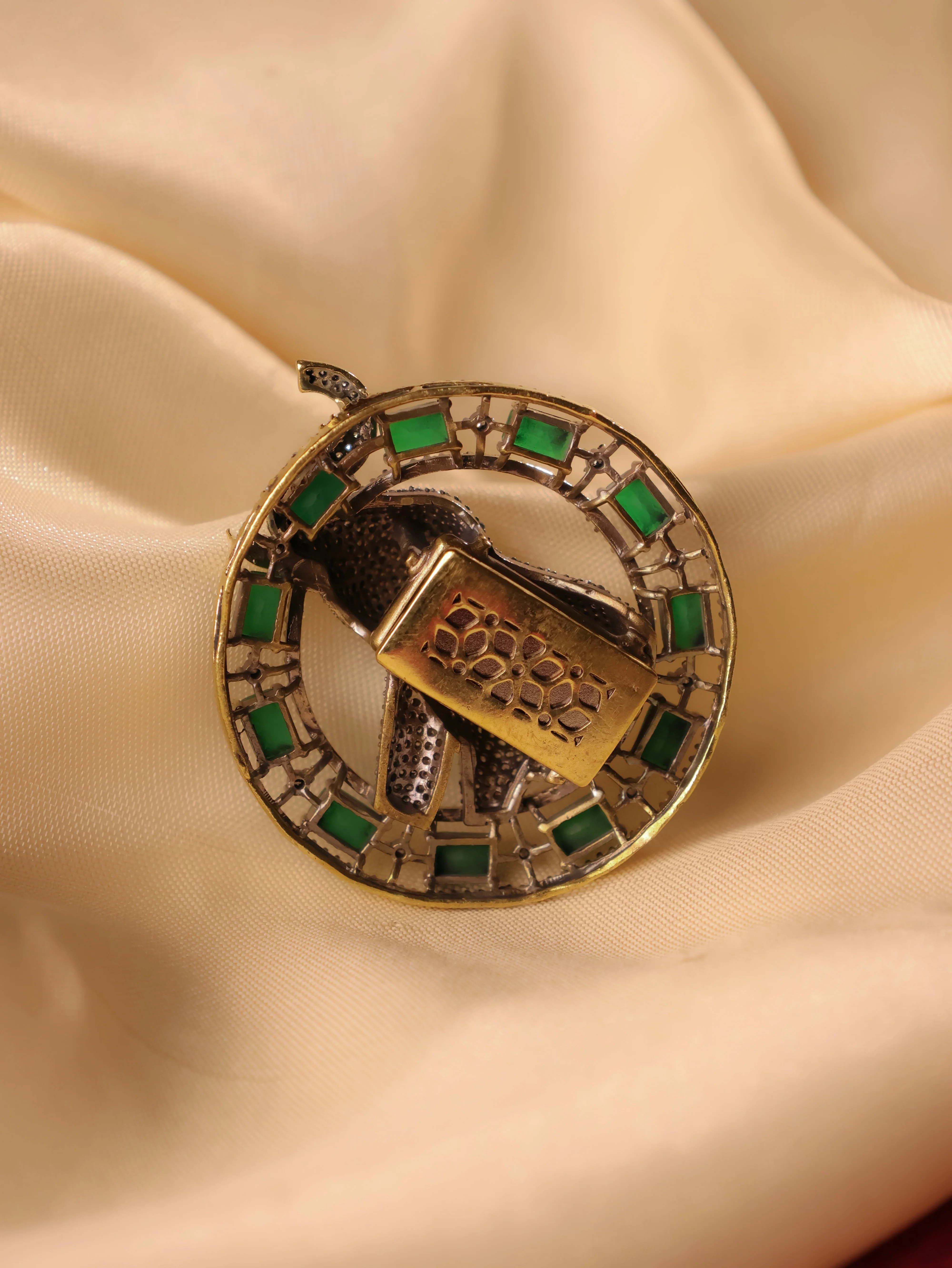 Regal Elephant Brooch - Image 3