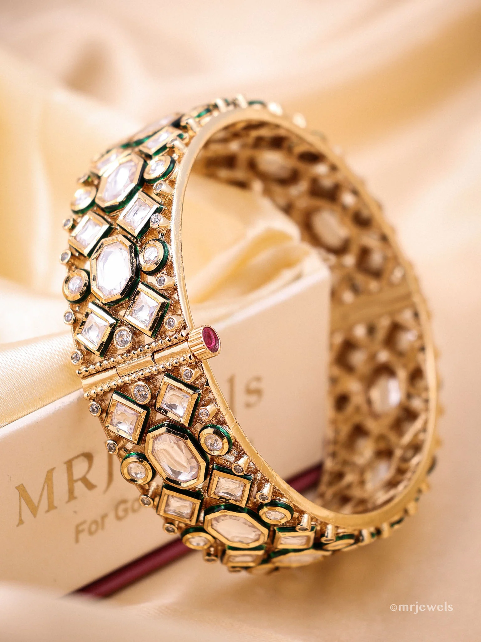 Regal Polki Kundan Kada – Heritage Grandeur Reimagined - Image 2