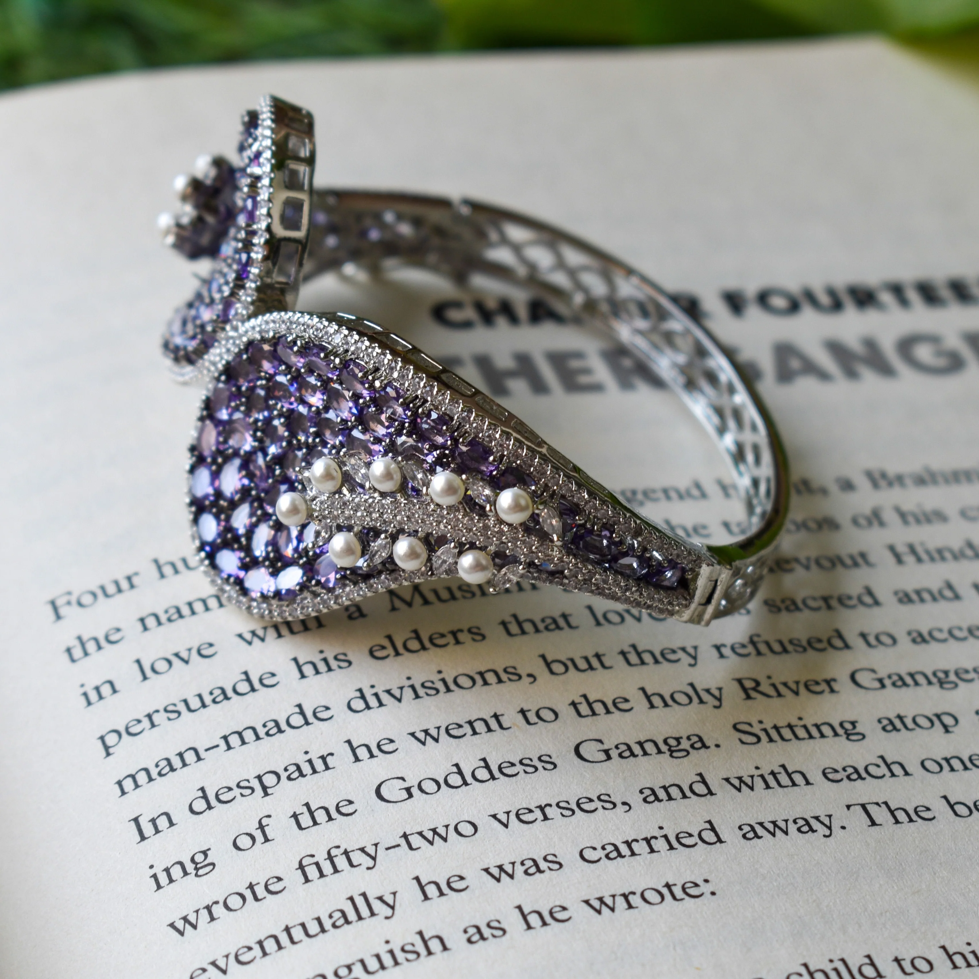 Rose Cut Diamond Statement Bracelet Openable - Image 4
