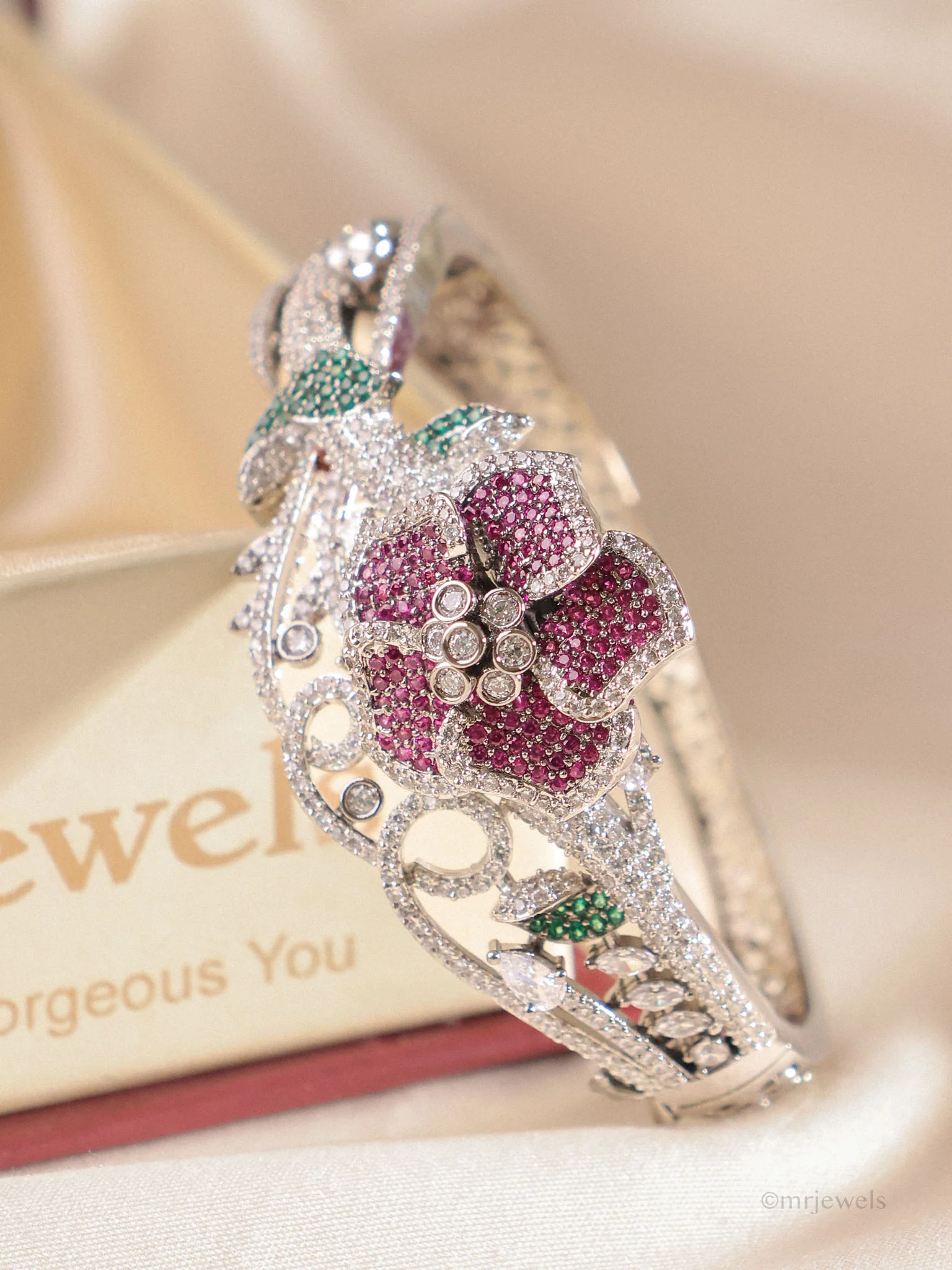 Roselle Éclat Diamond Kada
