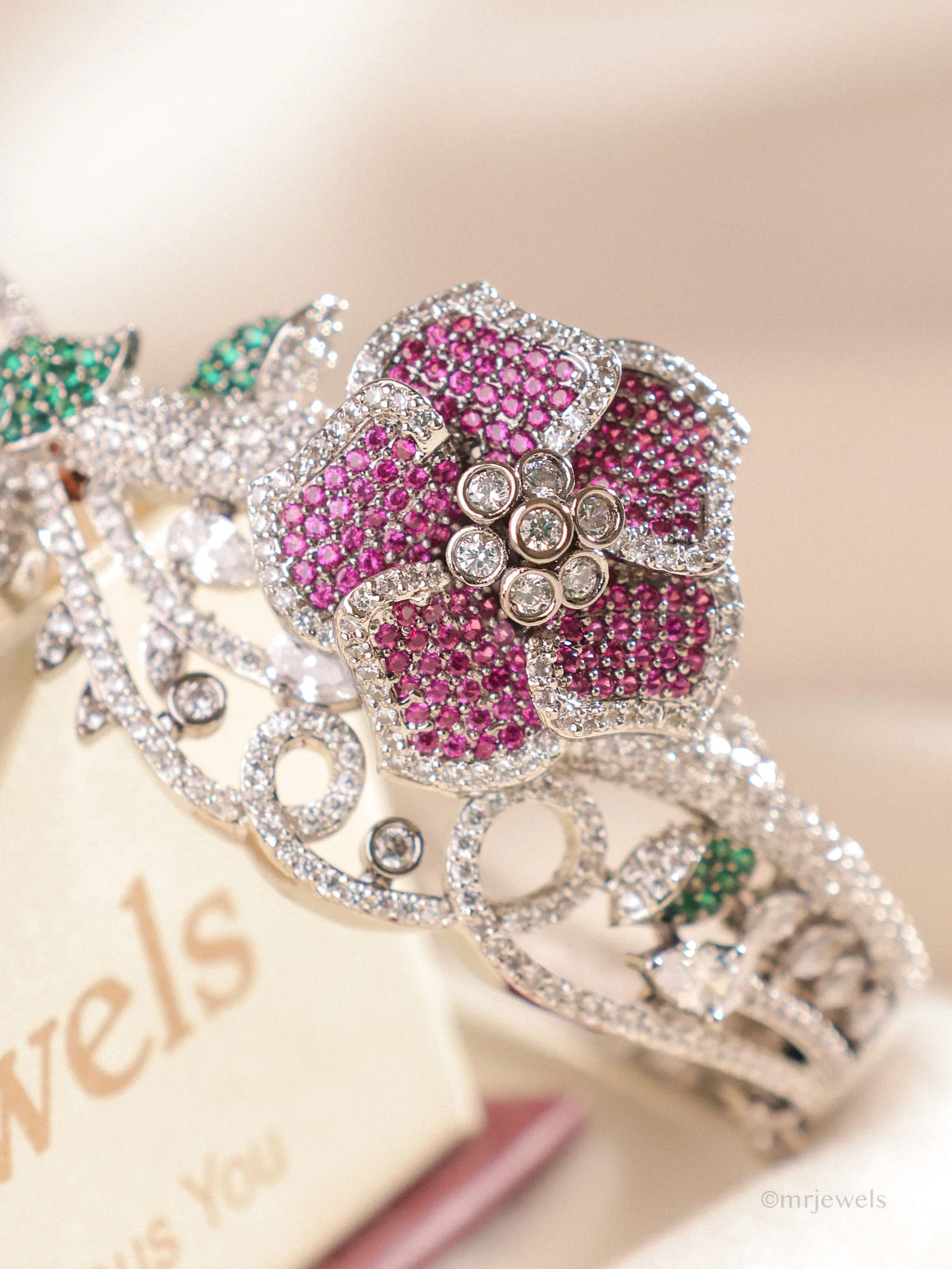 Roselle Éclat Diamond Kada - Image 3