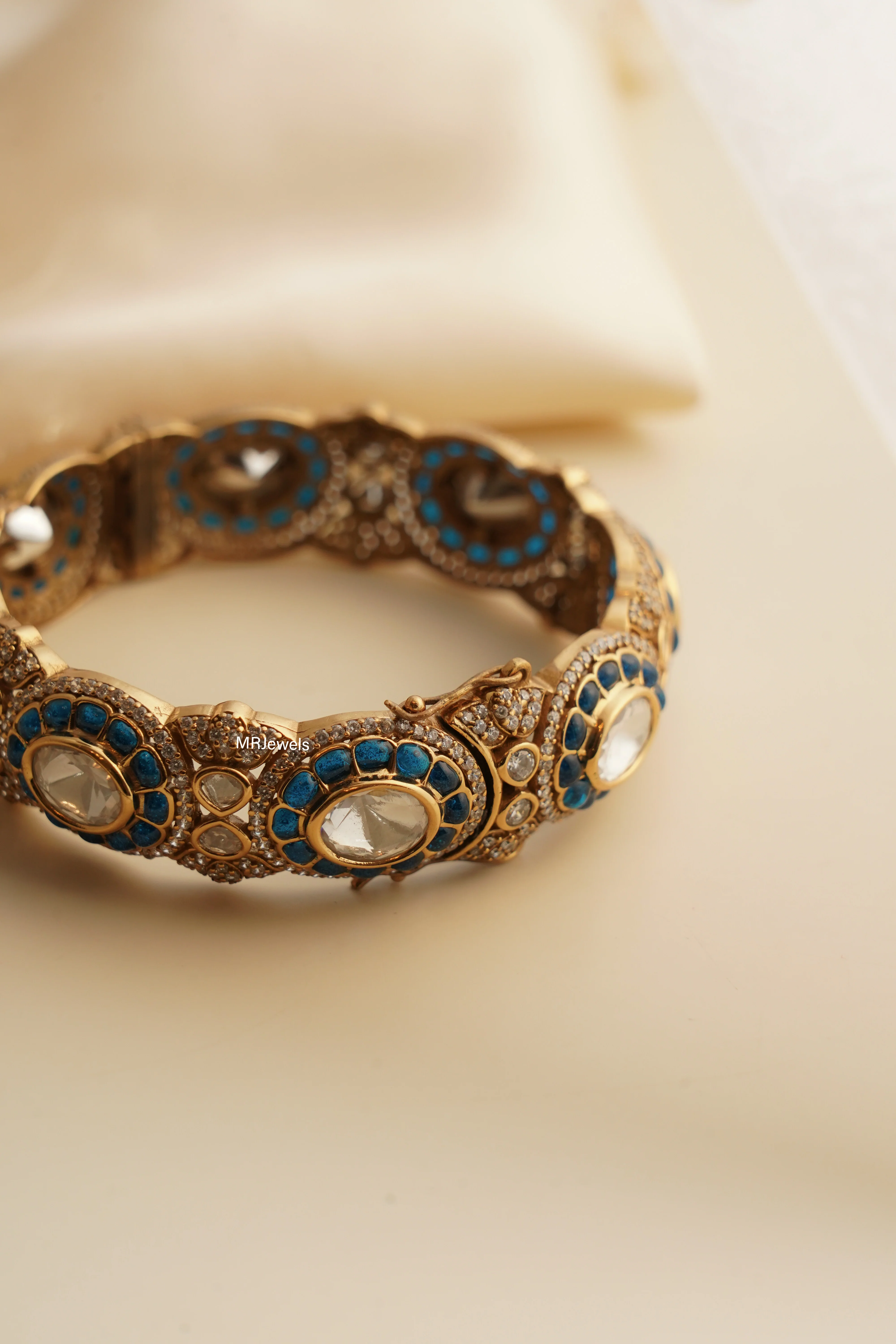 Empress Polki Kundan Kada – Openable - Image 5
