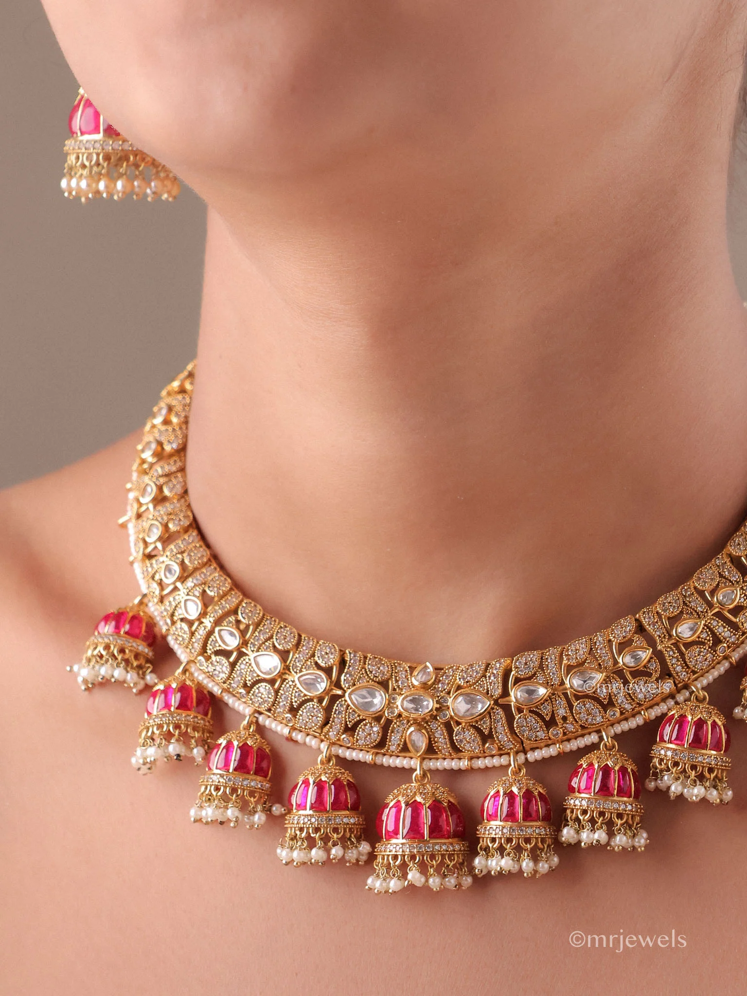 Royal Hasli Kundan Pearl Drop Necklace Set - Image 2