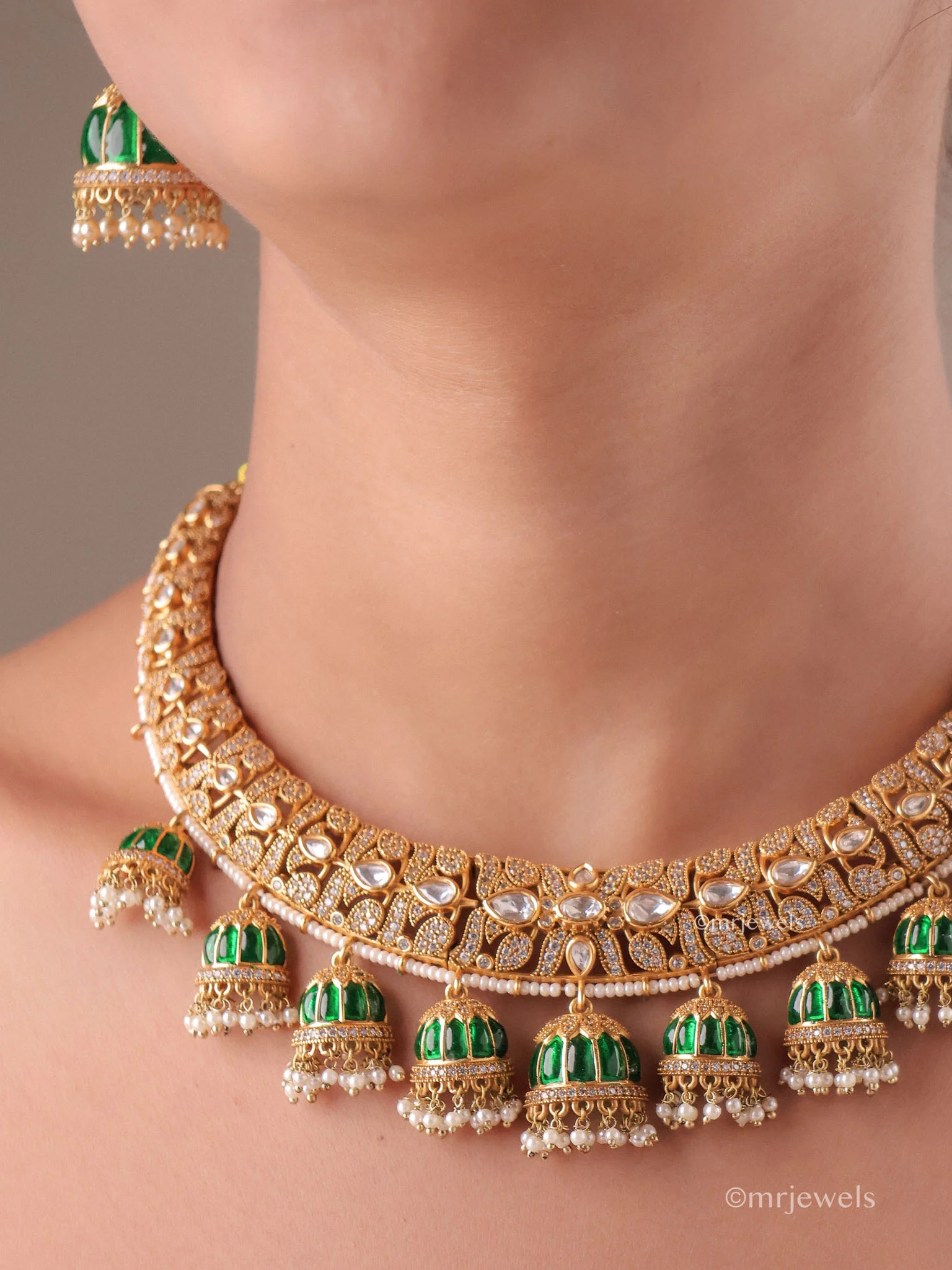Royal Hasli Kundan Pearl Drop Necklace Set - Image 6