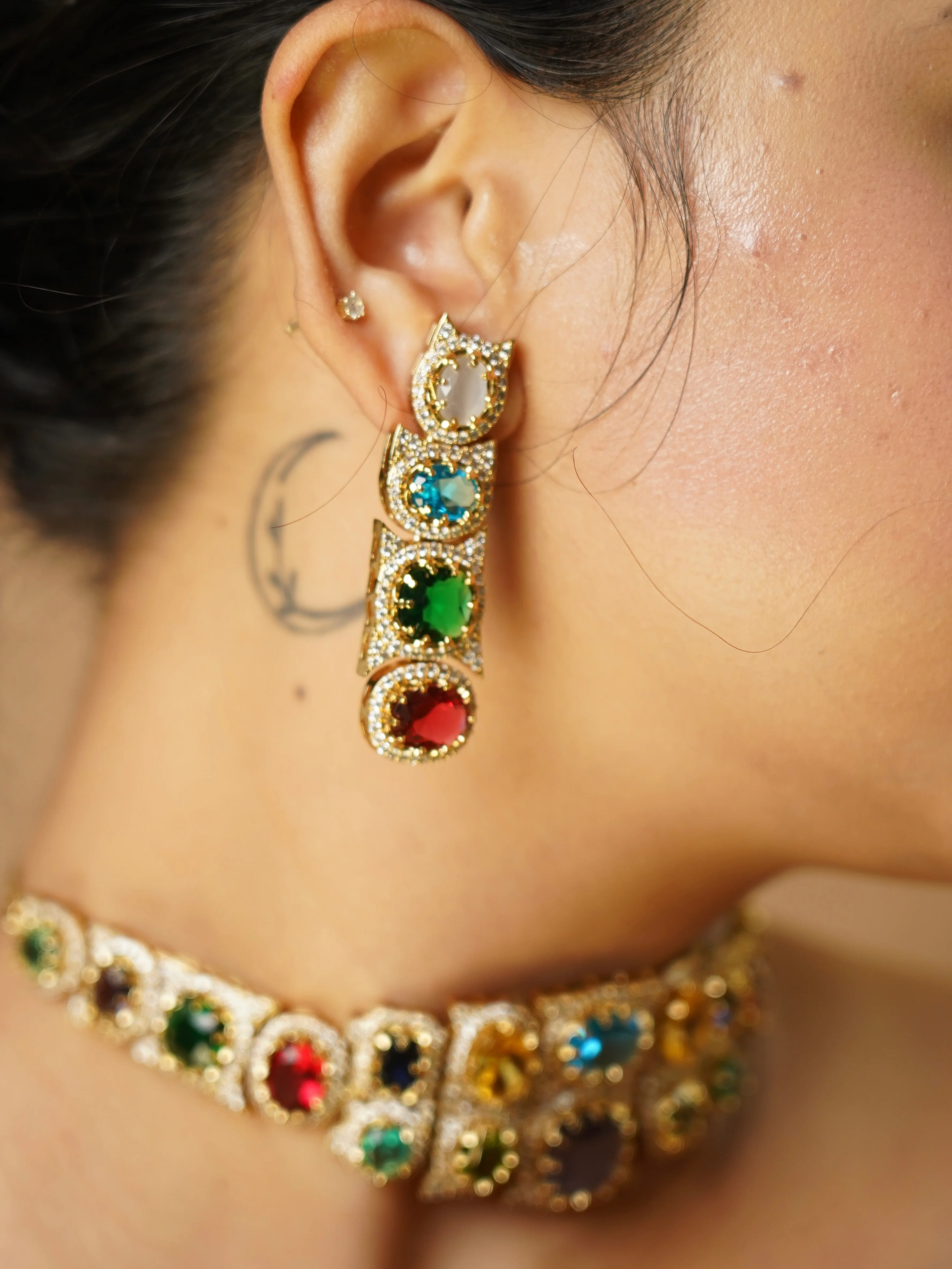 Royal Navratna Luxe Choker Set - Image 2