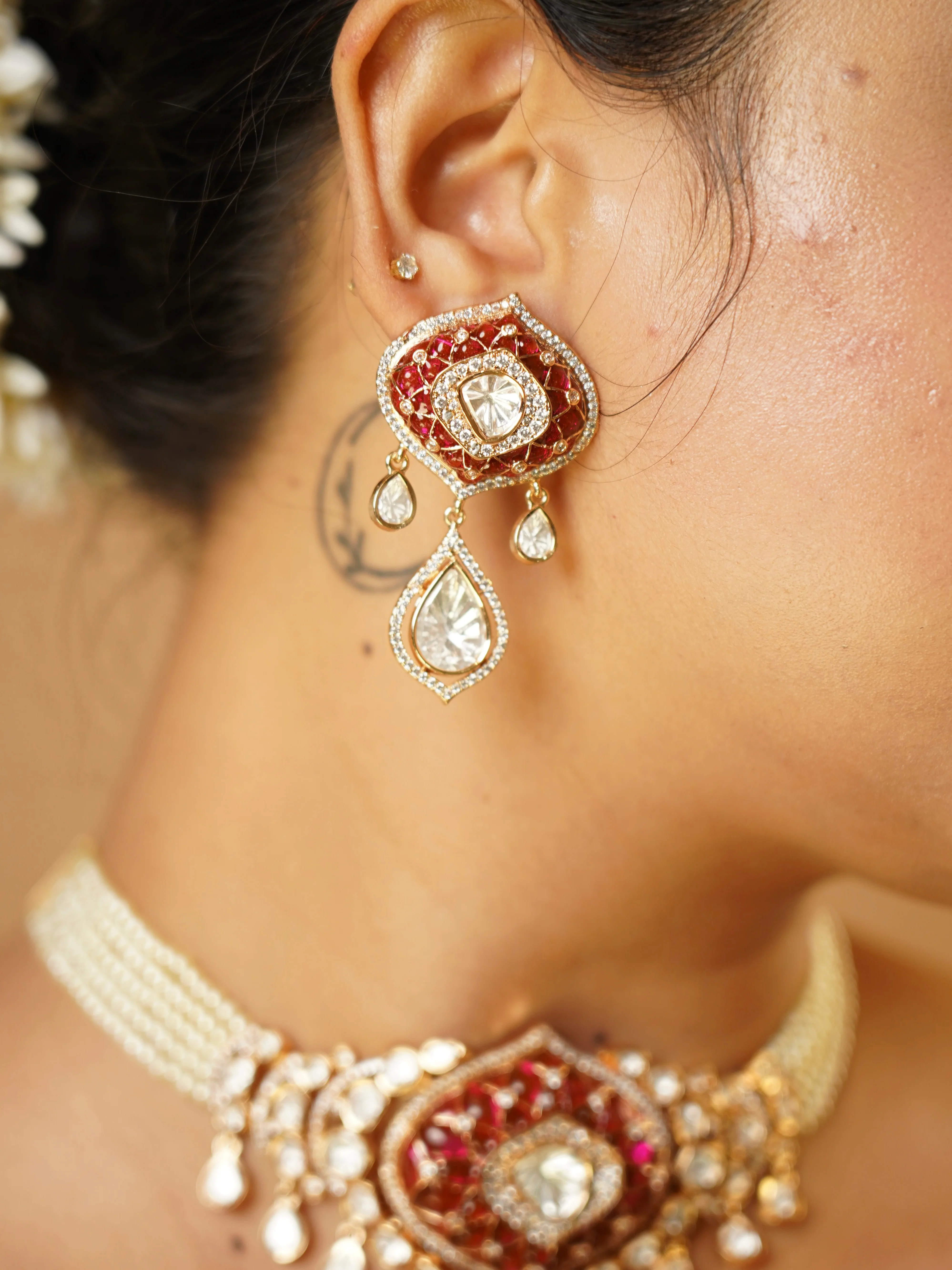 Royal Ruby Kundan Pearl Choker Set - Image 4