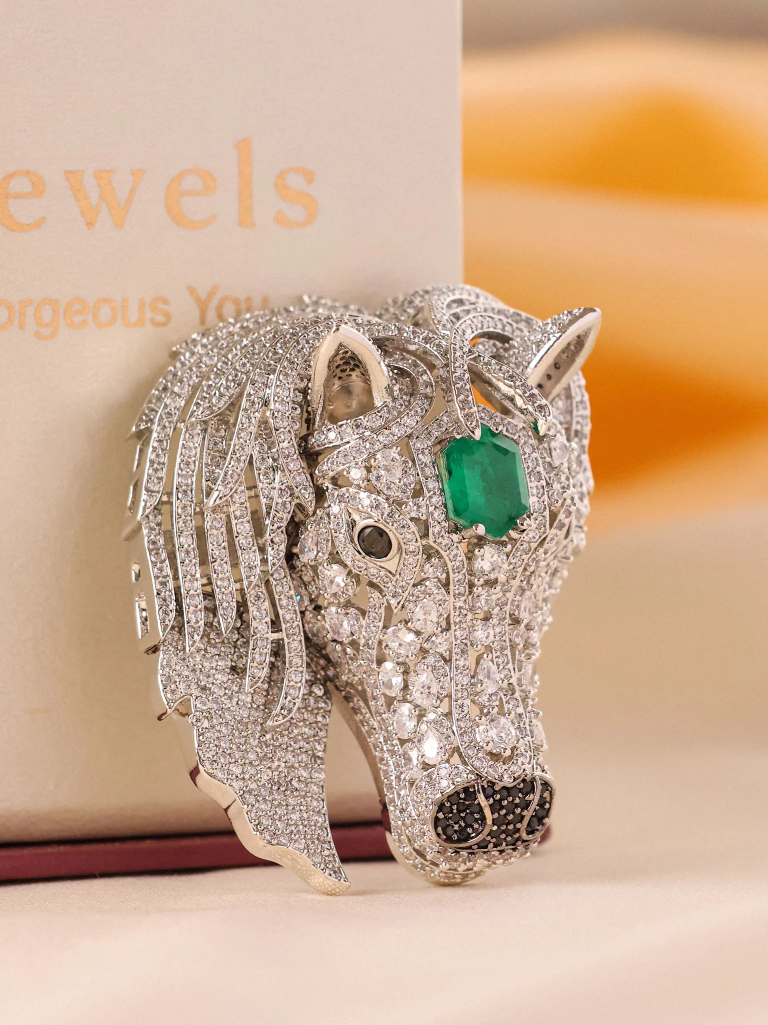Royale Emerald Brooch