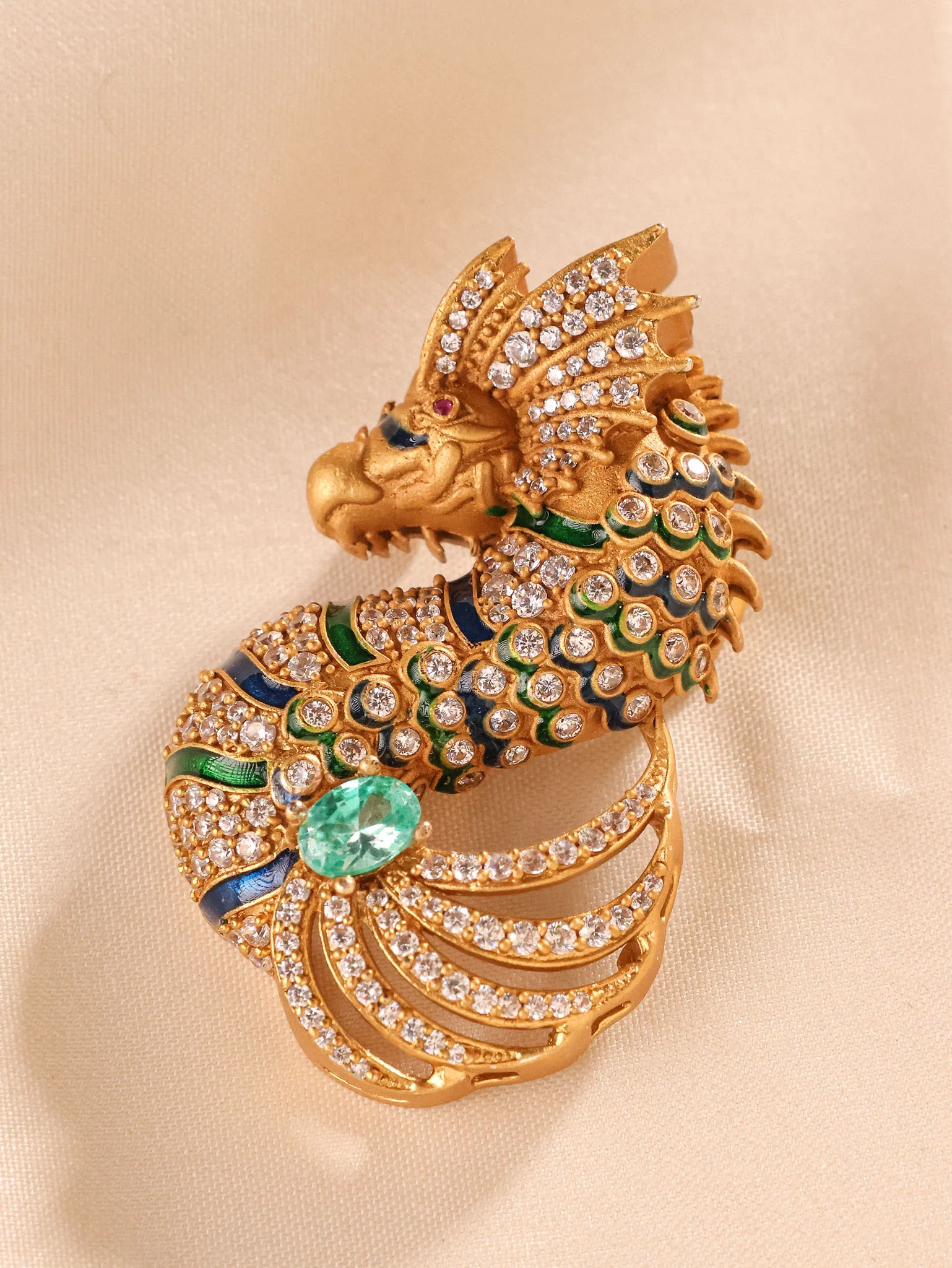 Royale Seahorse Brooch - Image 11