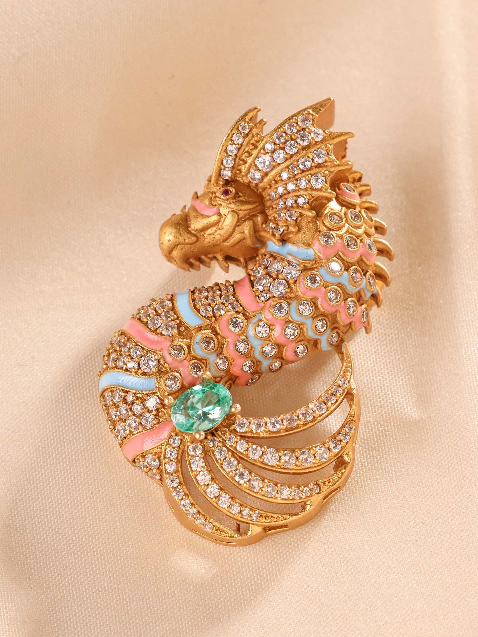 Royale Seahorse Brooch - Image 7