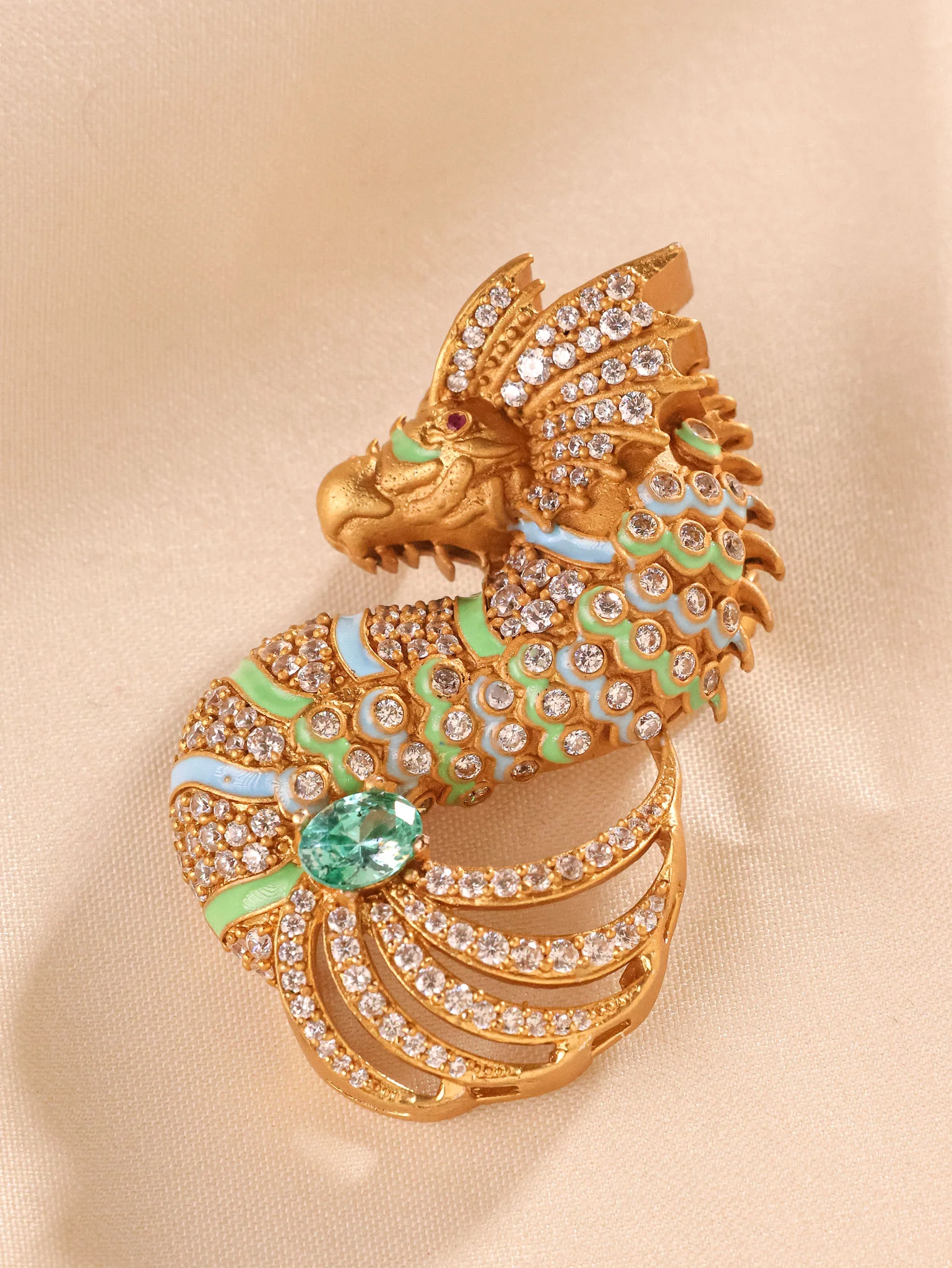 Royale Seahorse Brooch - Image 9