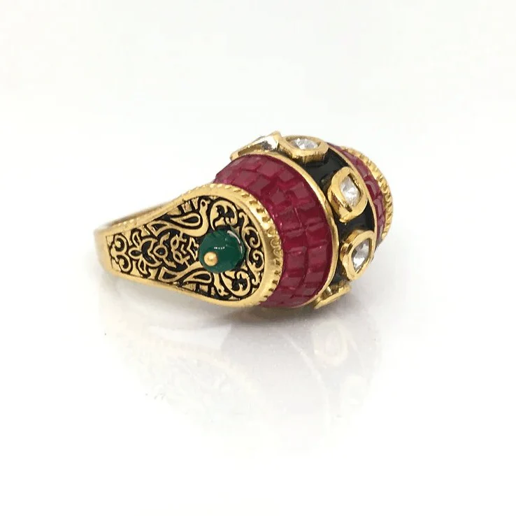 Ruby designer Ring