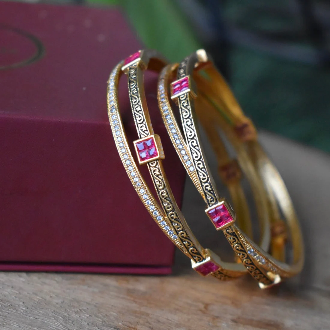 Ruby Filigree – Elegant Gold-Tone Stone Bangles Not Openable set of 2 - Image 3