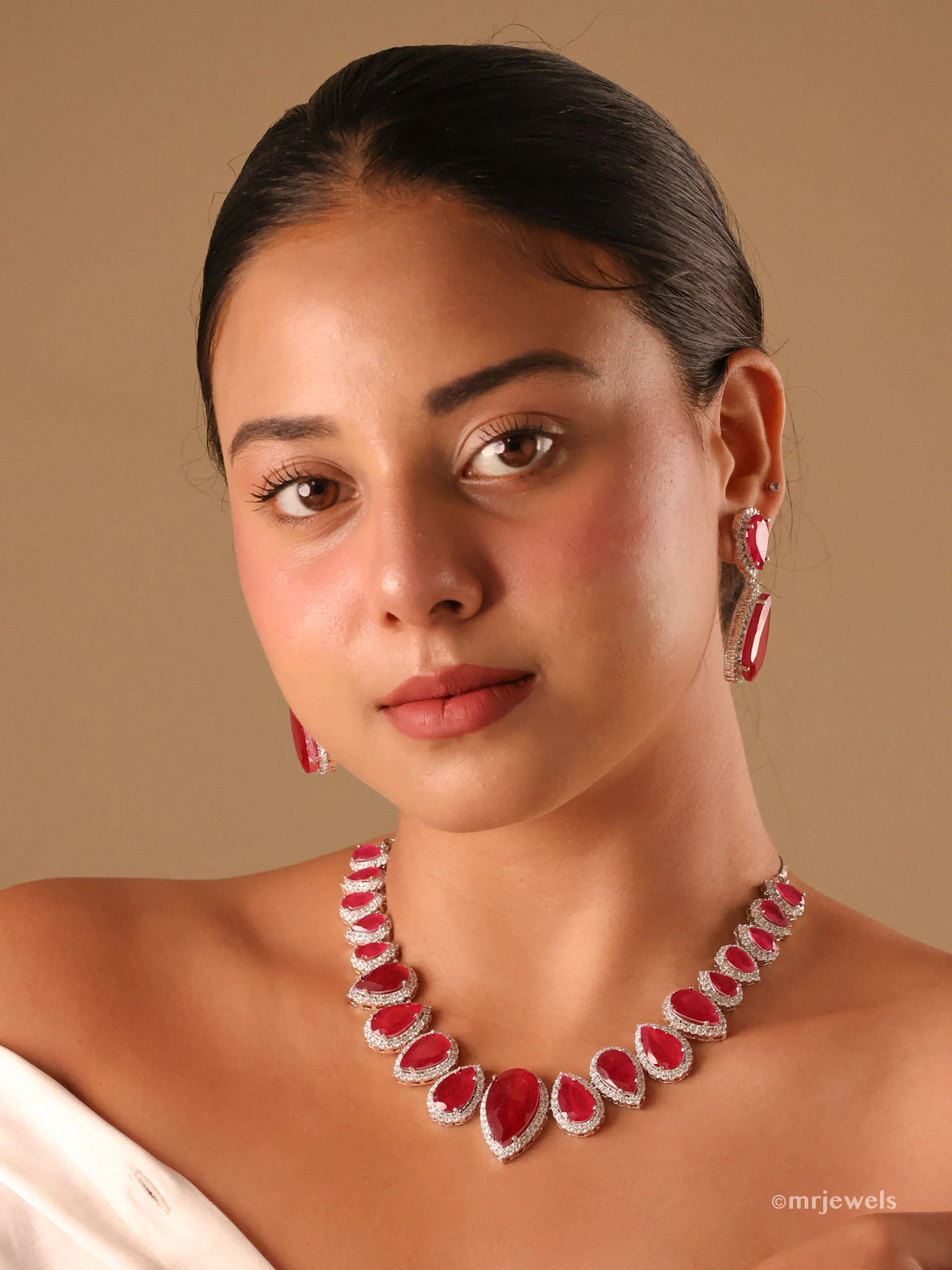 Ruby Radiance Cocktail Set