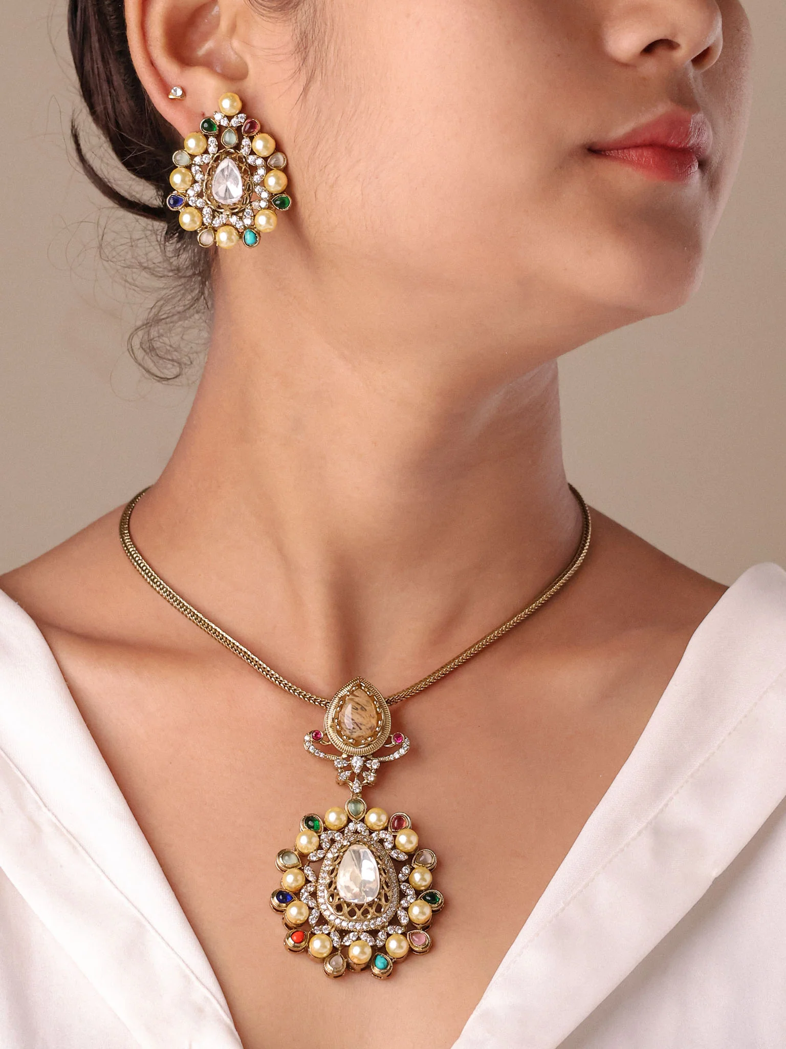 Ruhani Navratna Polki Set
