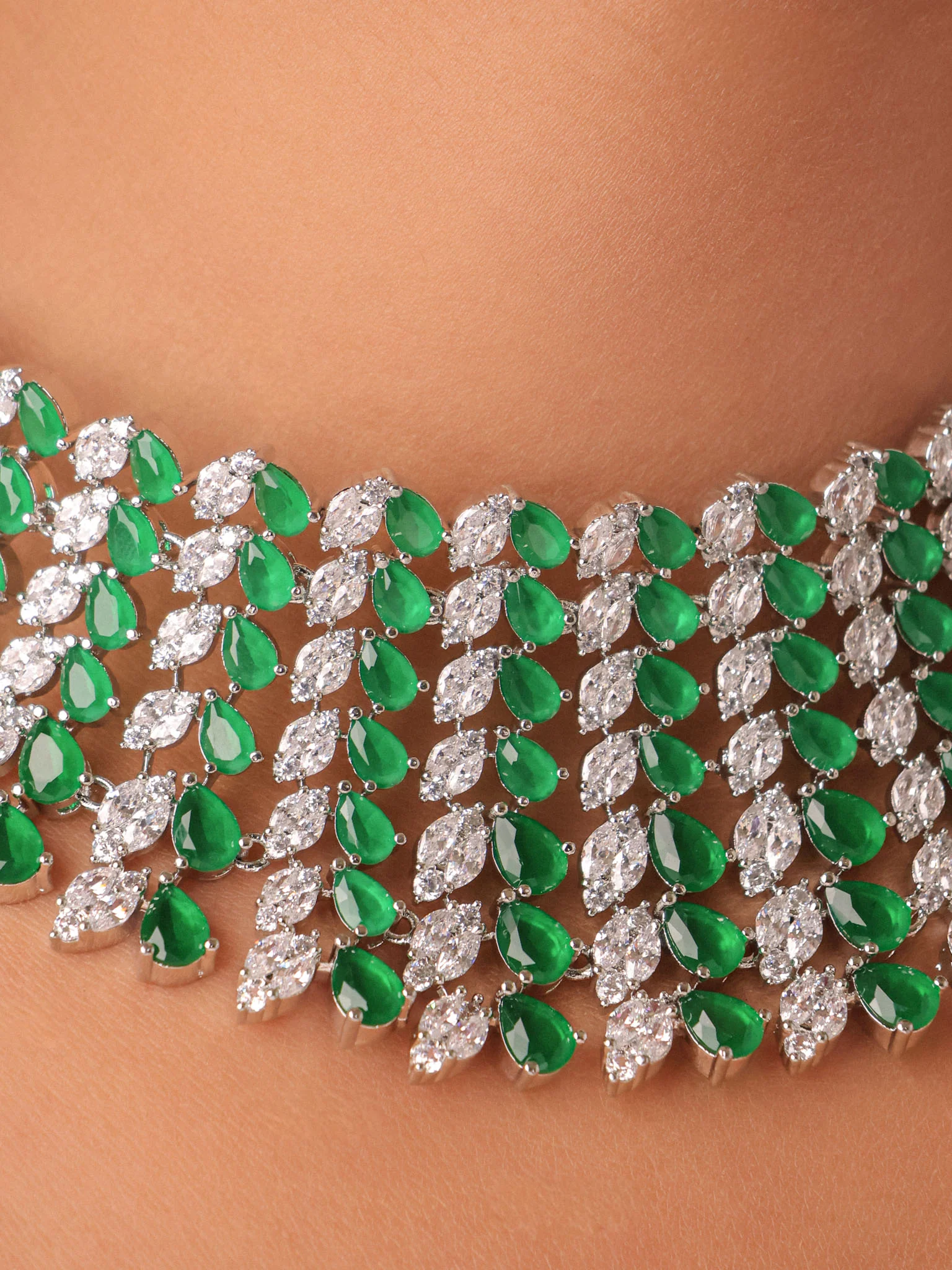 Ruhani Cascade Choker Set - Image 10