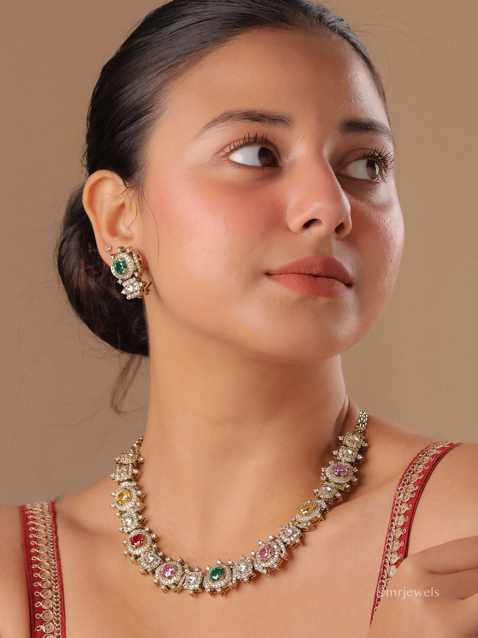 Ruhina Multistone Necklace Set