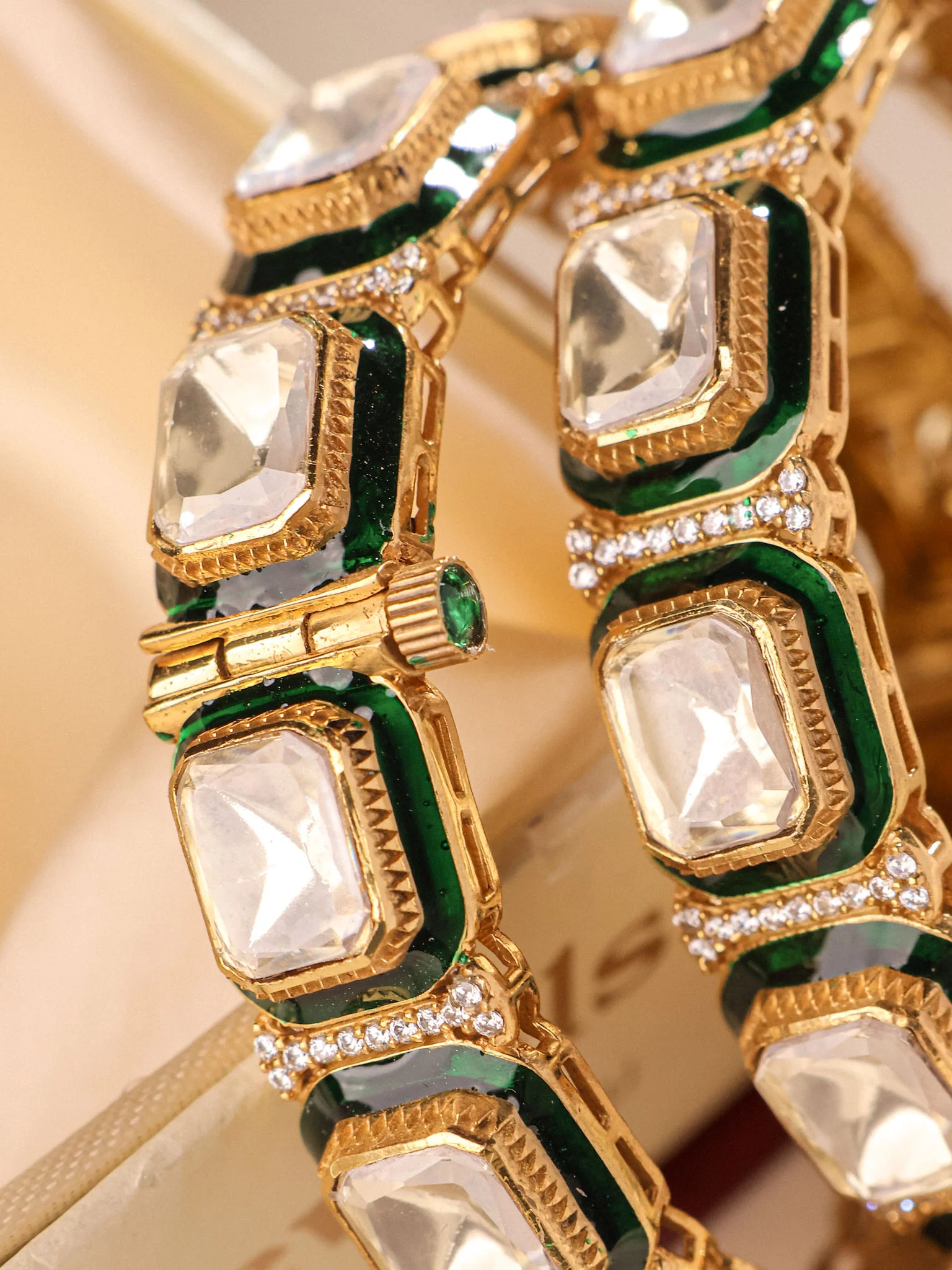 Saanjh Emerald Kundan Kada Openable (Pair) - Image 2