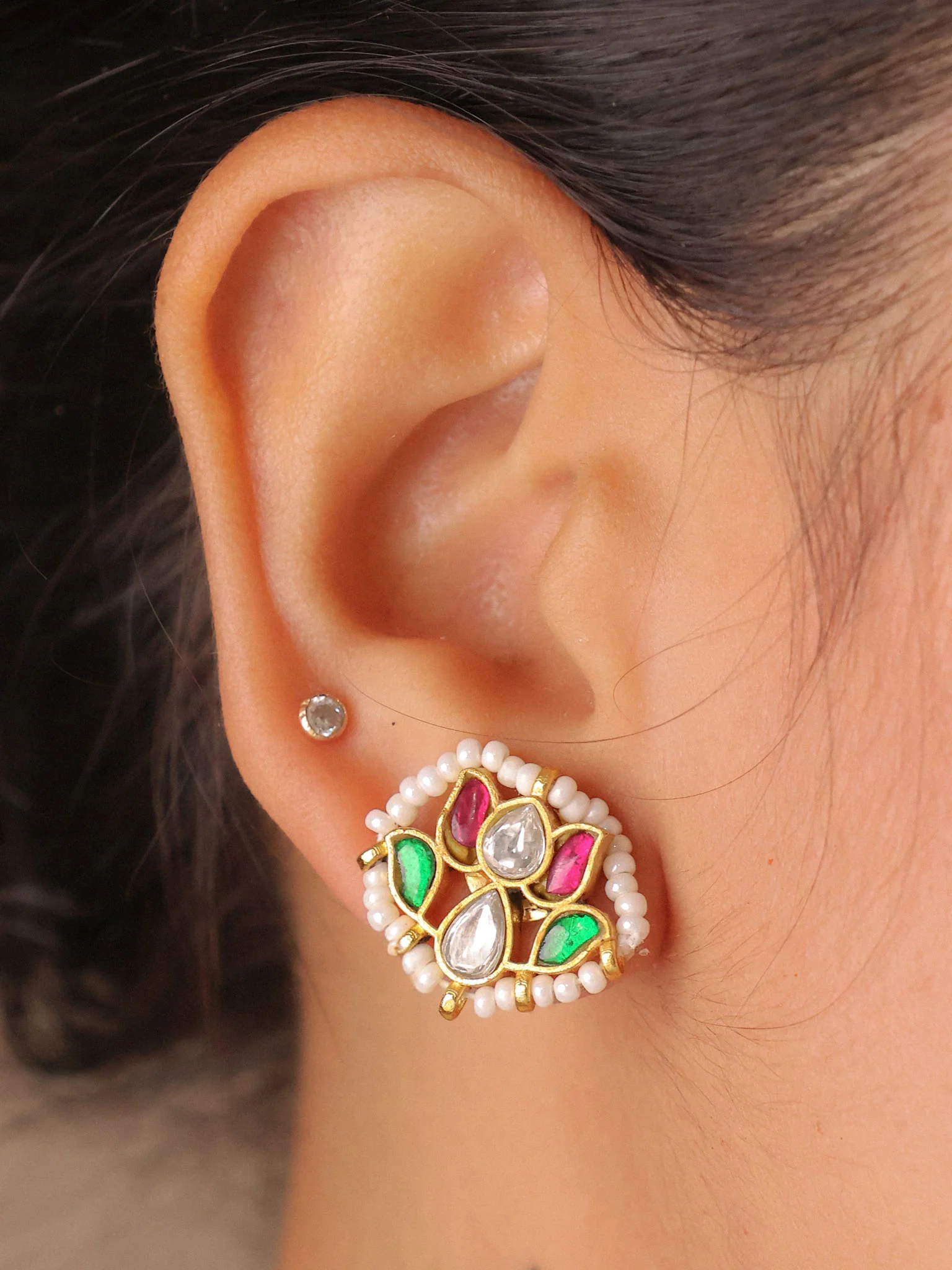 Saanjhana Ratna Pearl Choker - Image 3