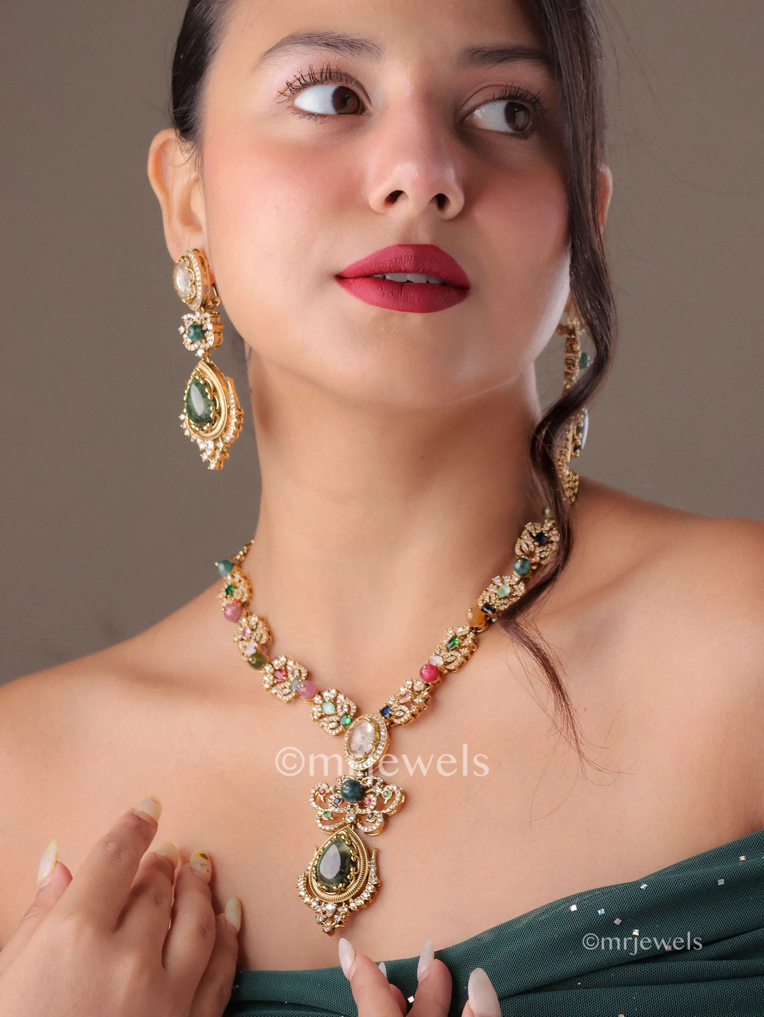 Sabhya Inspired Heritage  Kundan Necklace Set