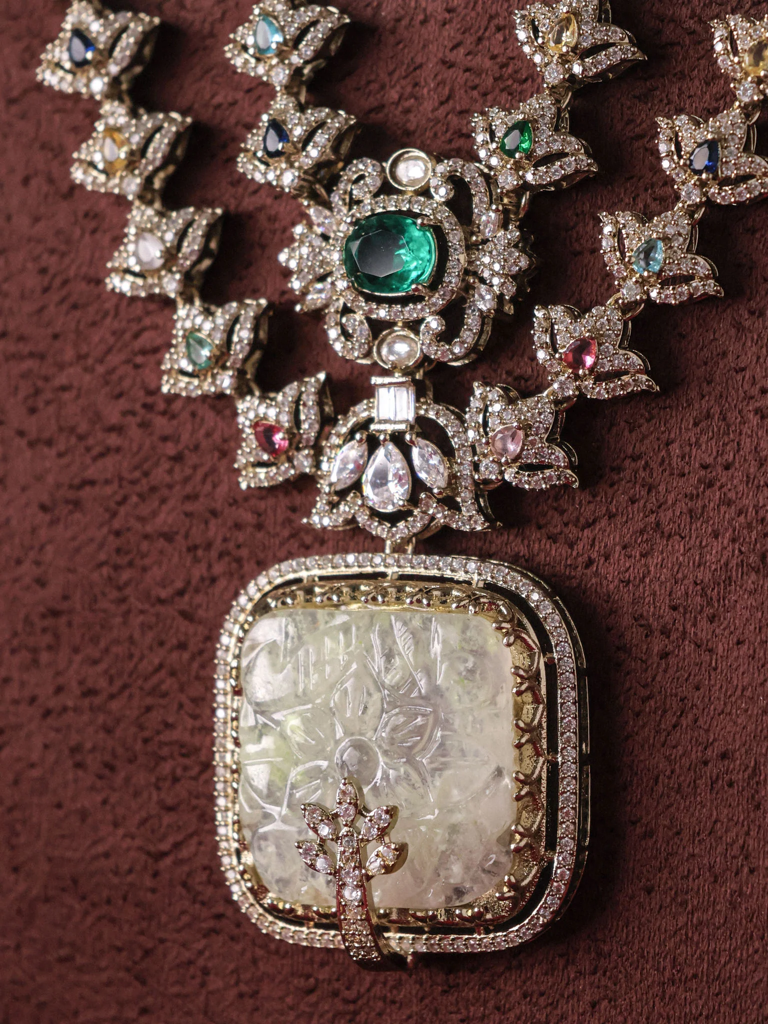 Sabhya Vintage Statement Necklace set - Image 2