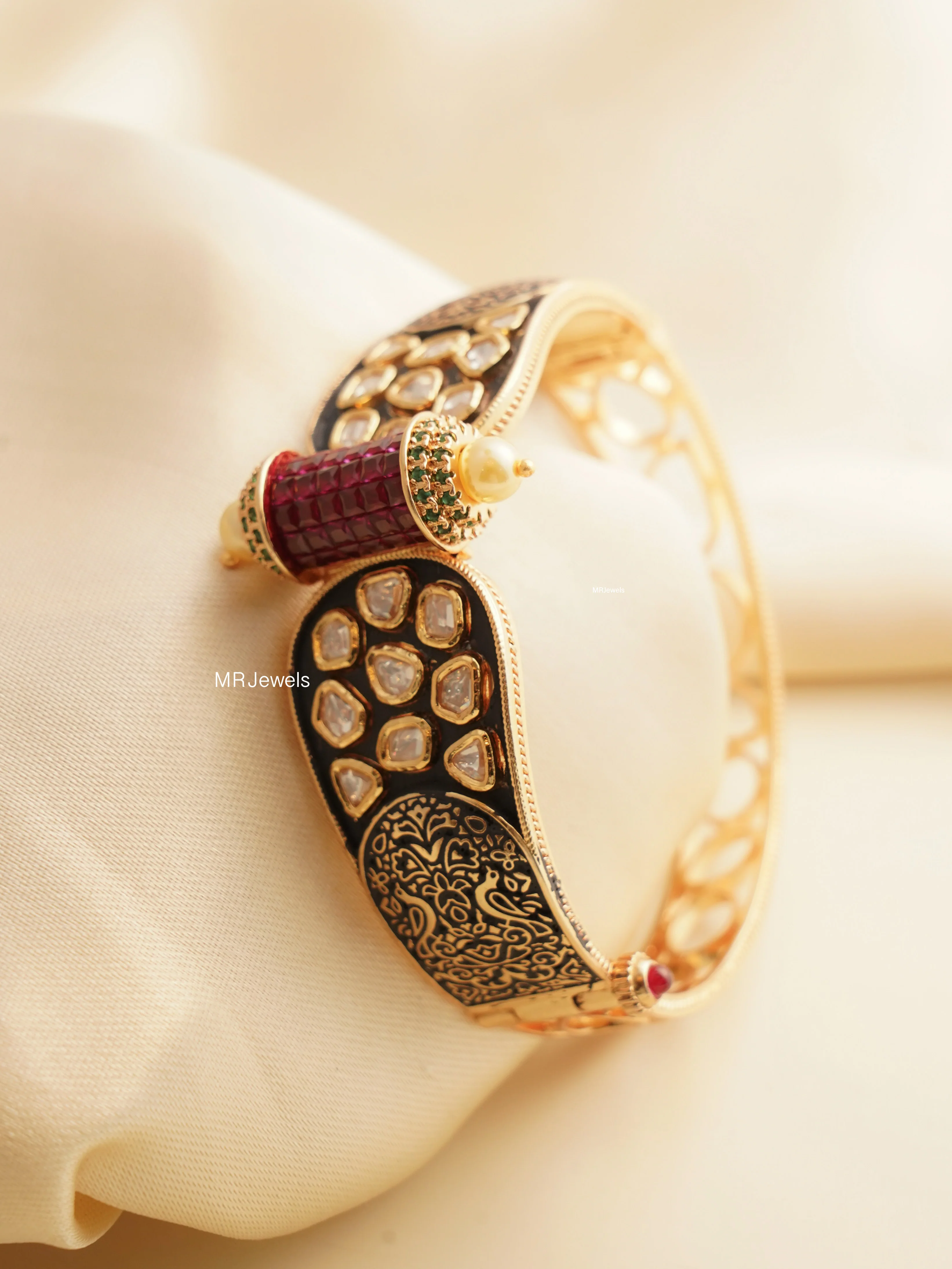 Samaira Designer Ruby Gold Bracelet