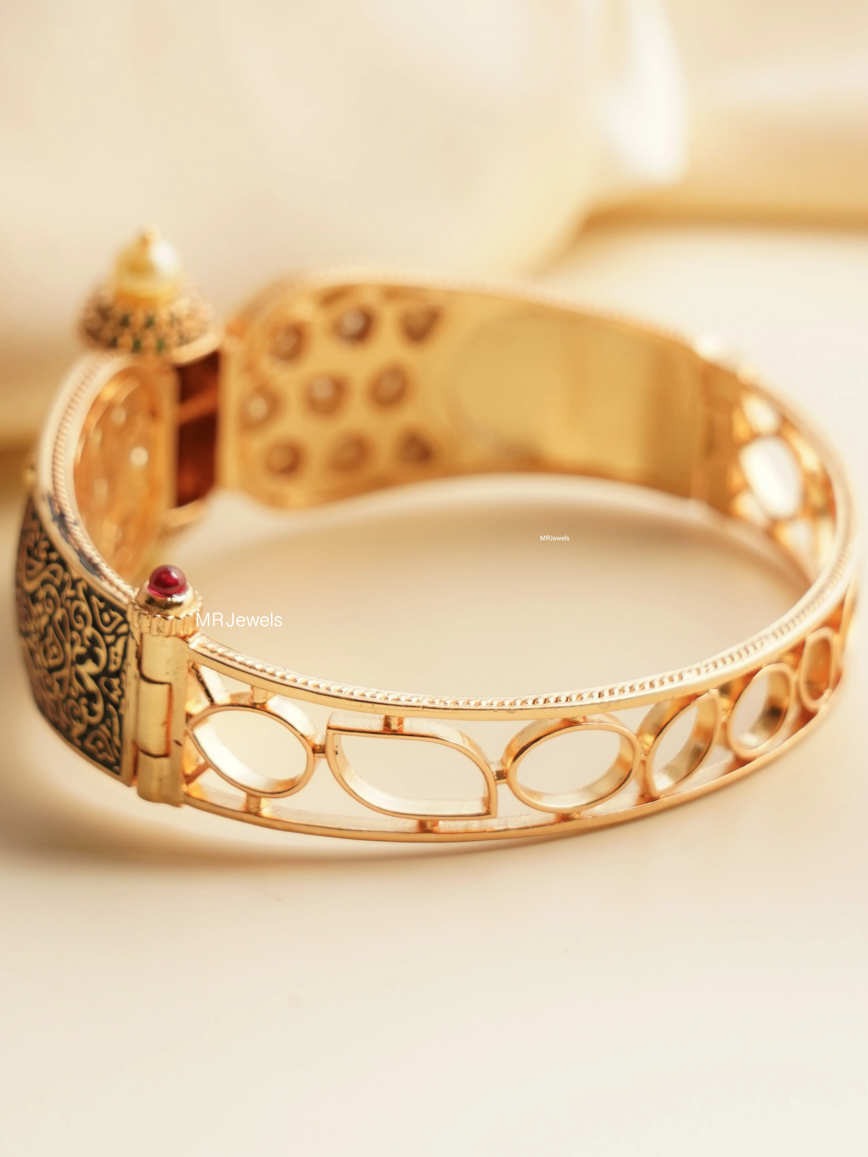 Samaira Designer Ruby Gold Bracelet - Image 4