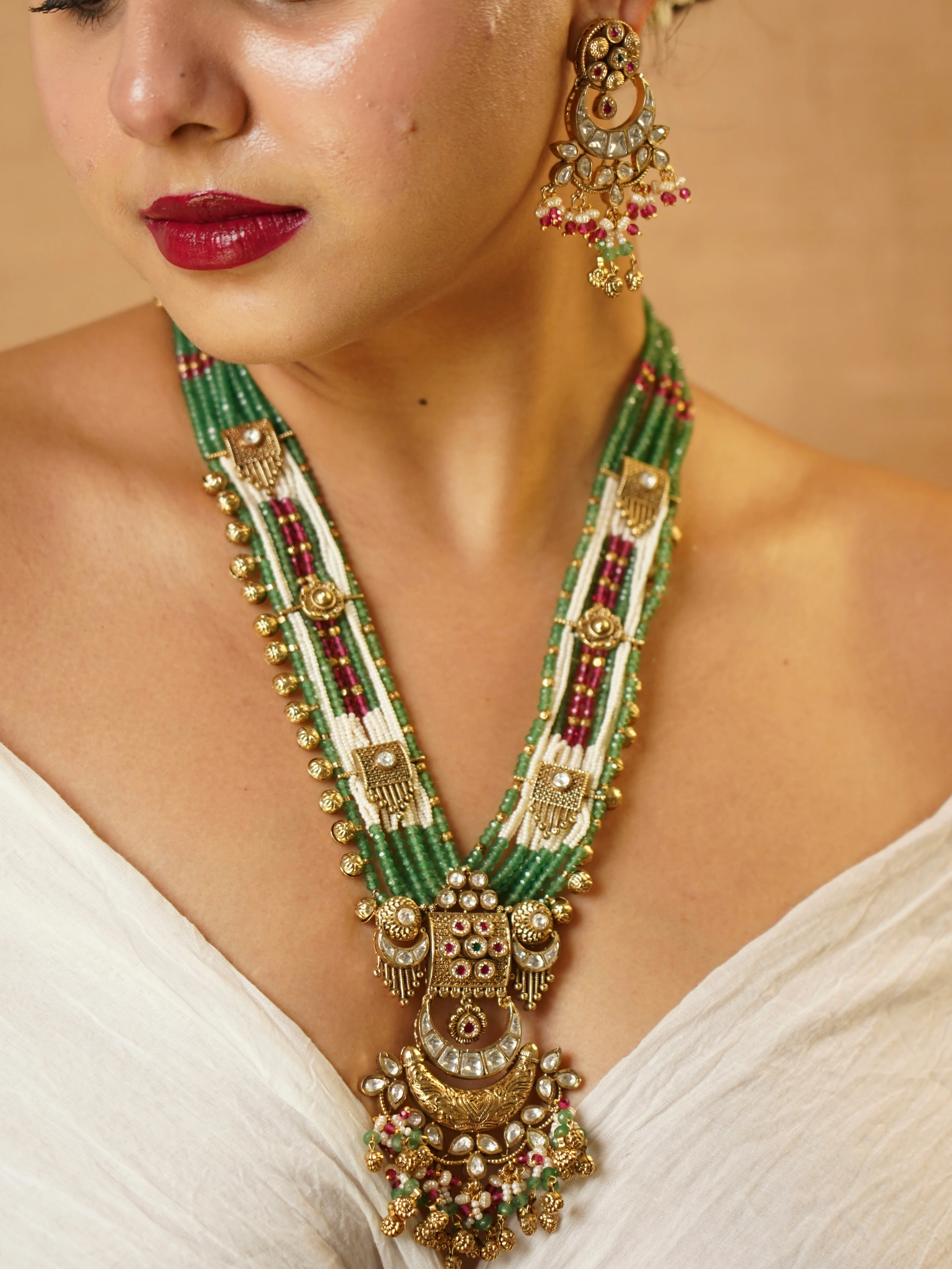 Samyukta Leela – Elegant Heritage Jewelry Set - Image 2