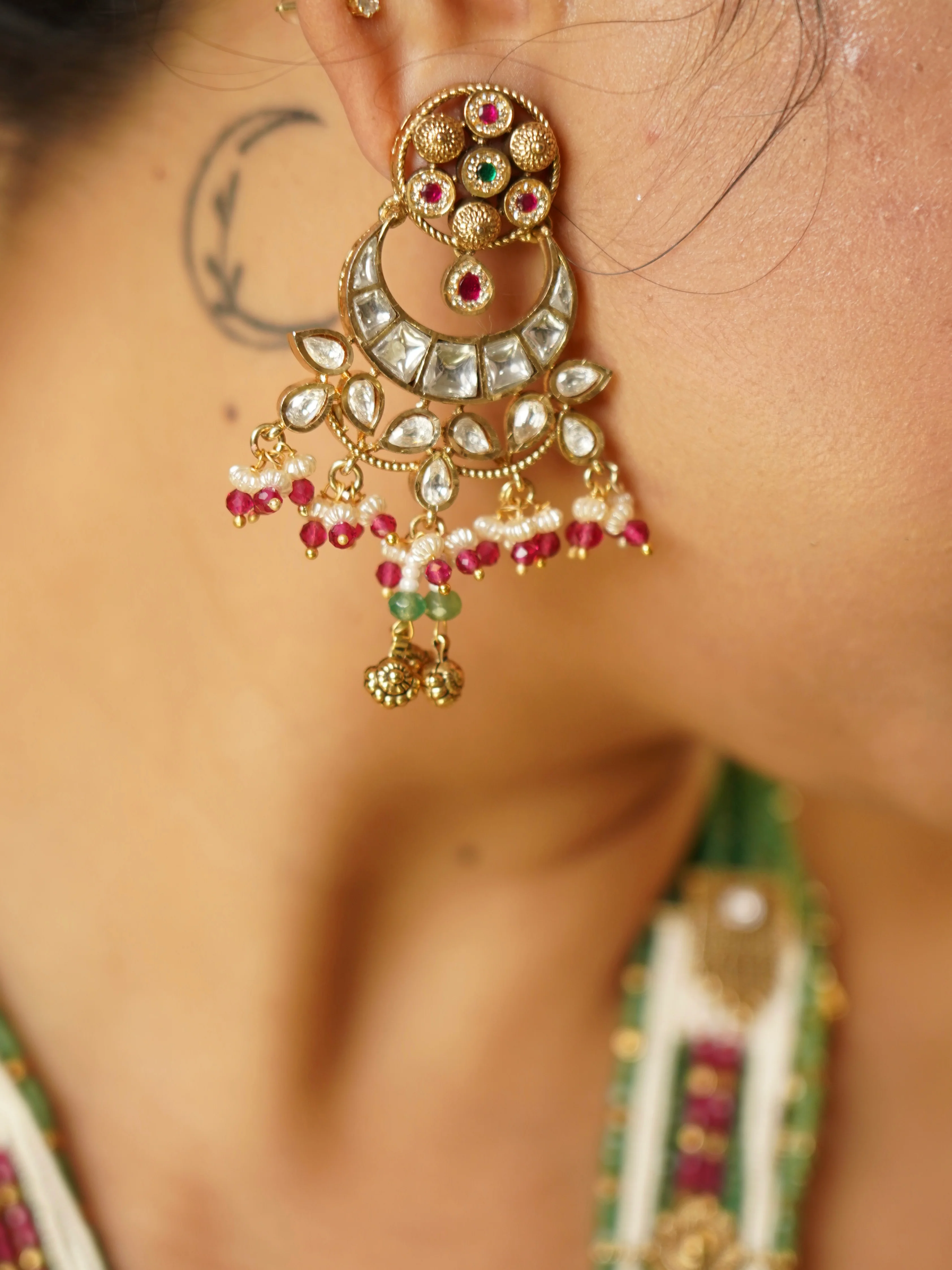 Samyukta Leela – Elegant Heritage Jewelry Set - Image 3