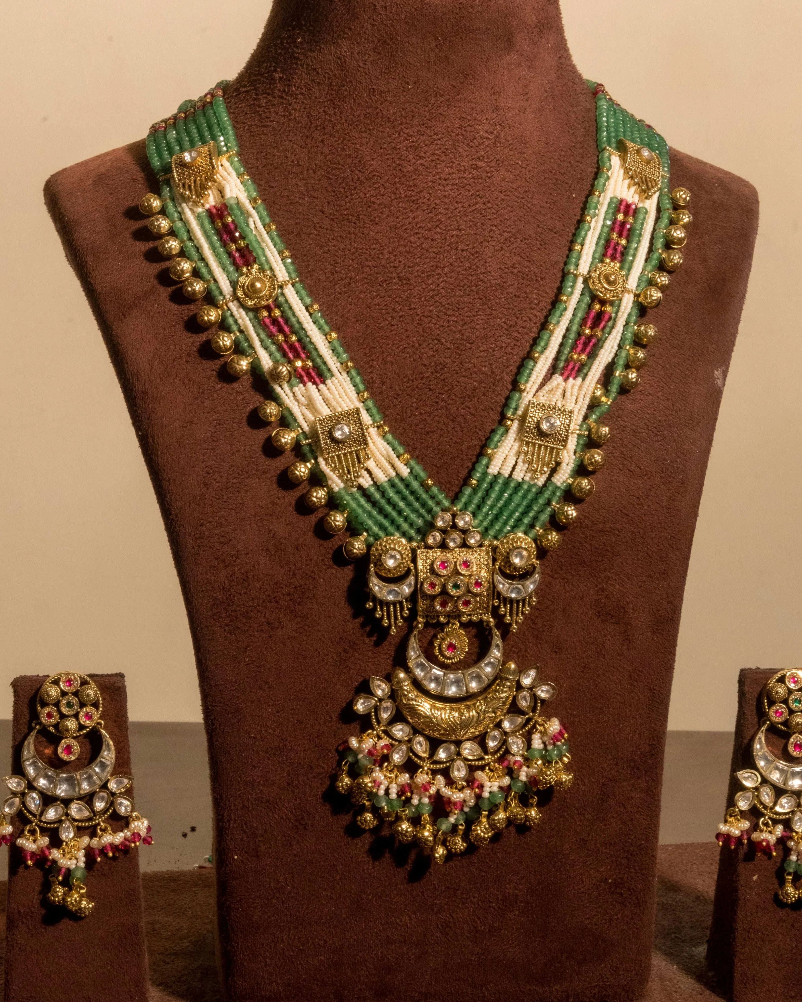 Samyukta Leela – Elegant Heritage Jewelry Set - Image 4
