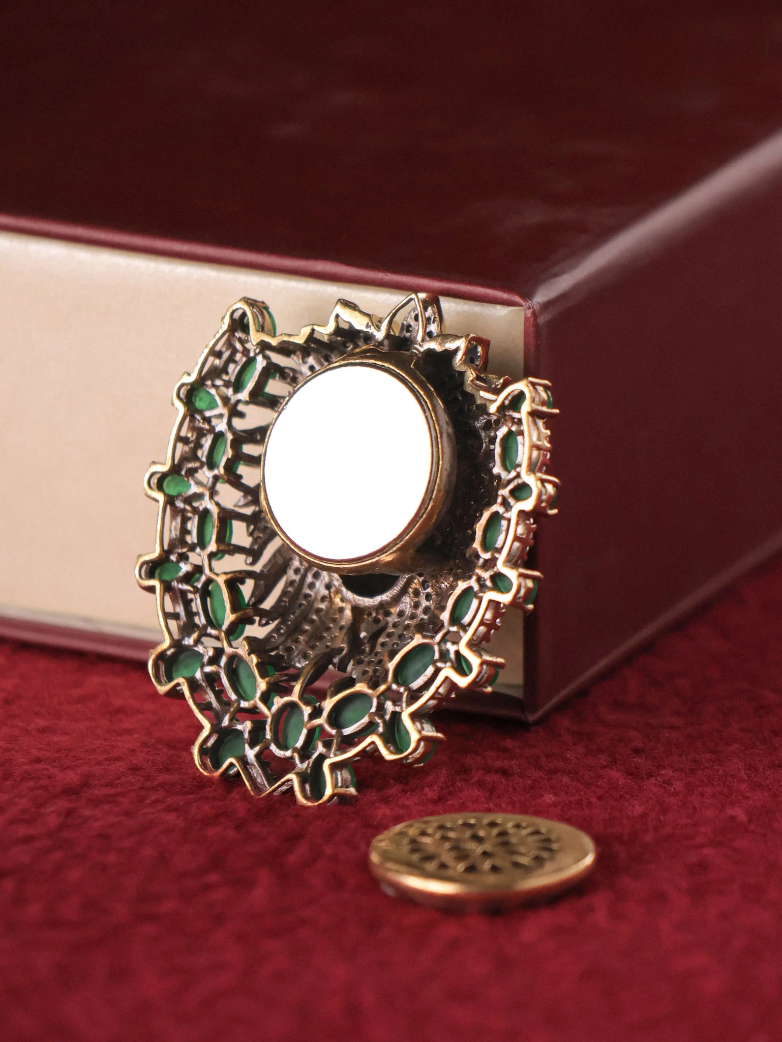 Simha Royale Emerald Lion Couture Brooch - Image 3
