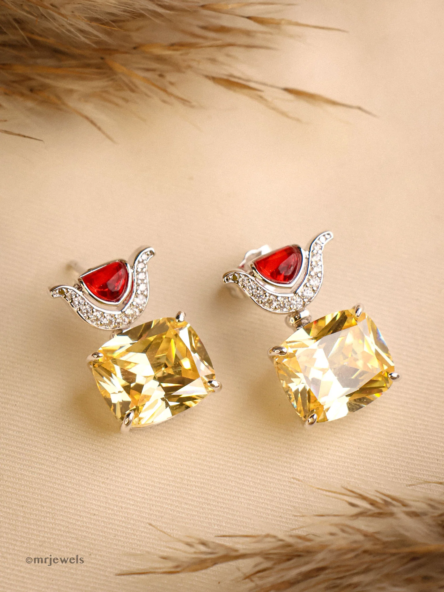 Spark Luxe Gemstone Earring - Image 3