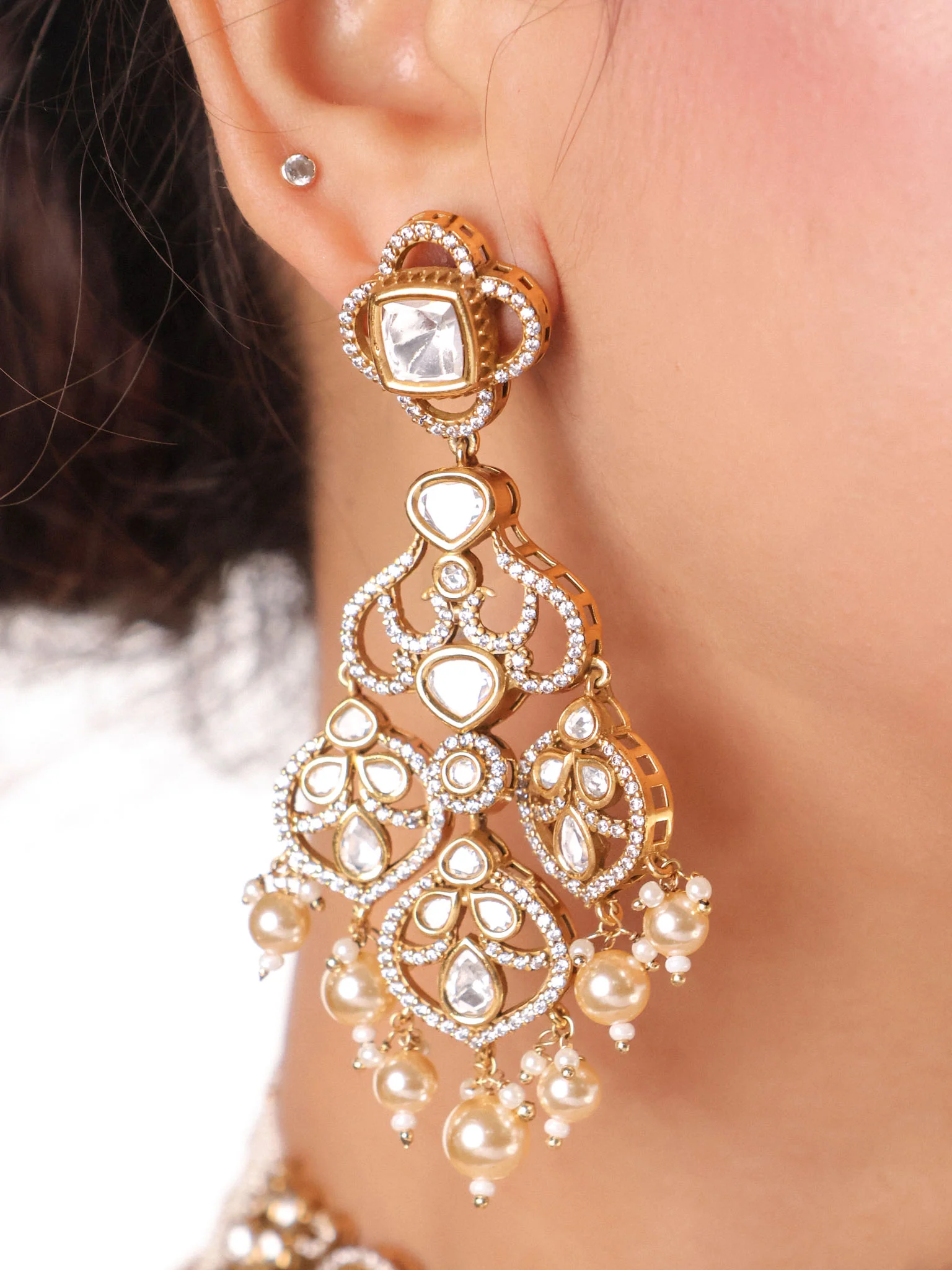 Statement  Bridal Kundan Choker Set - Image 3