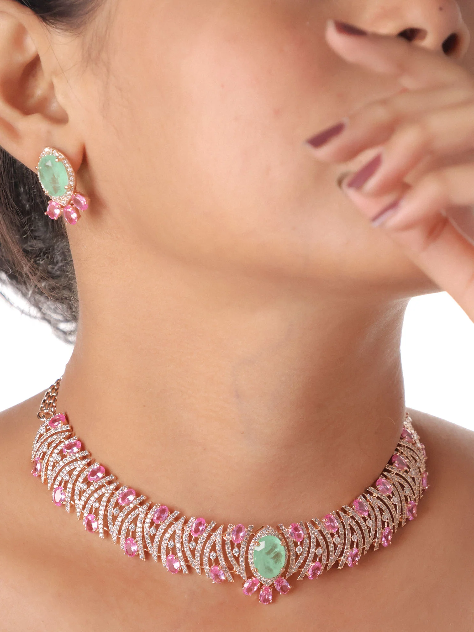Statement Cocktail Choker