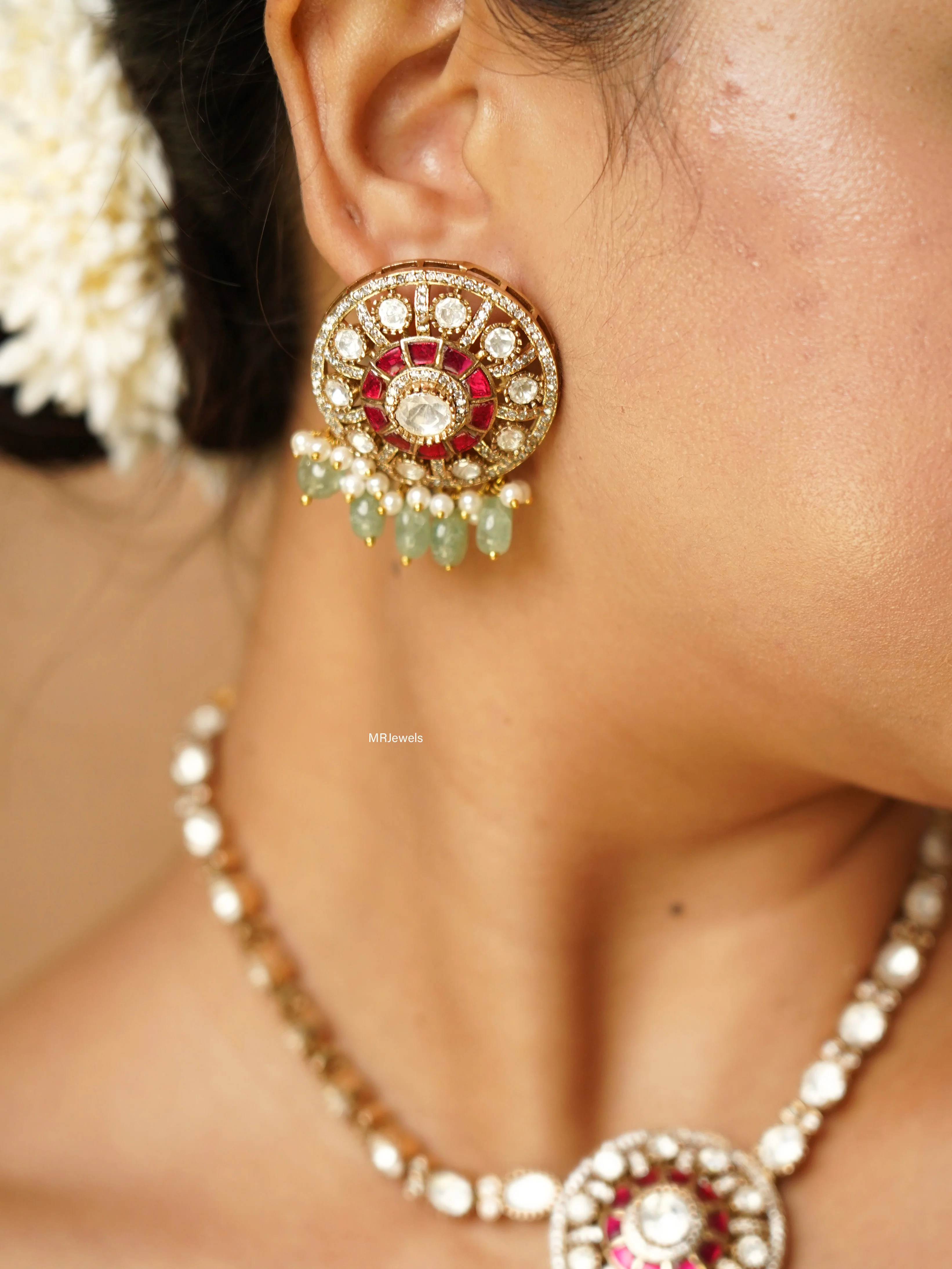 Stunning Statement Bird Pendant set with matching earrings - Image 3