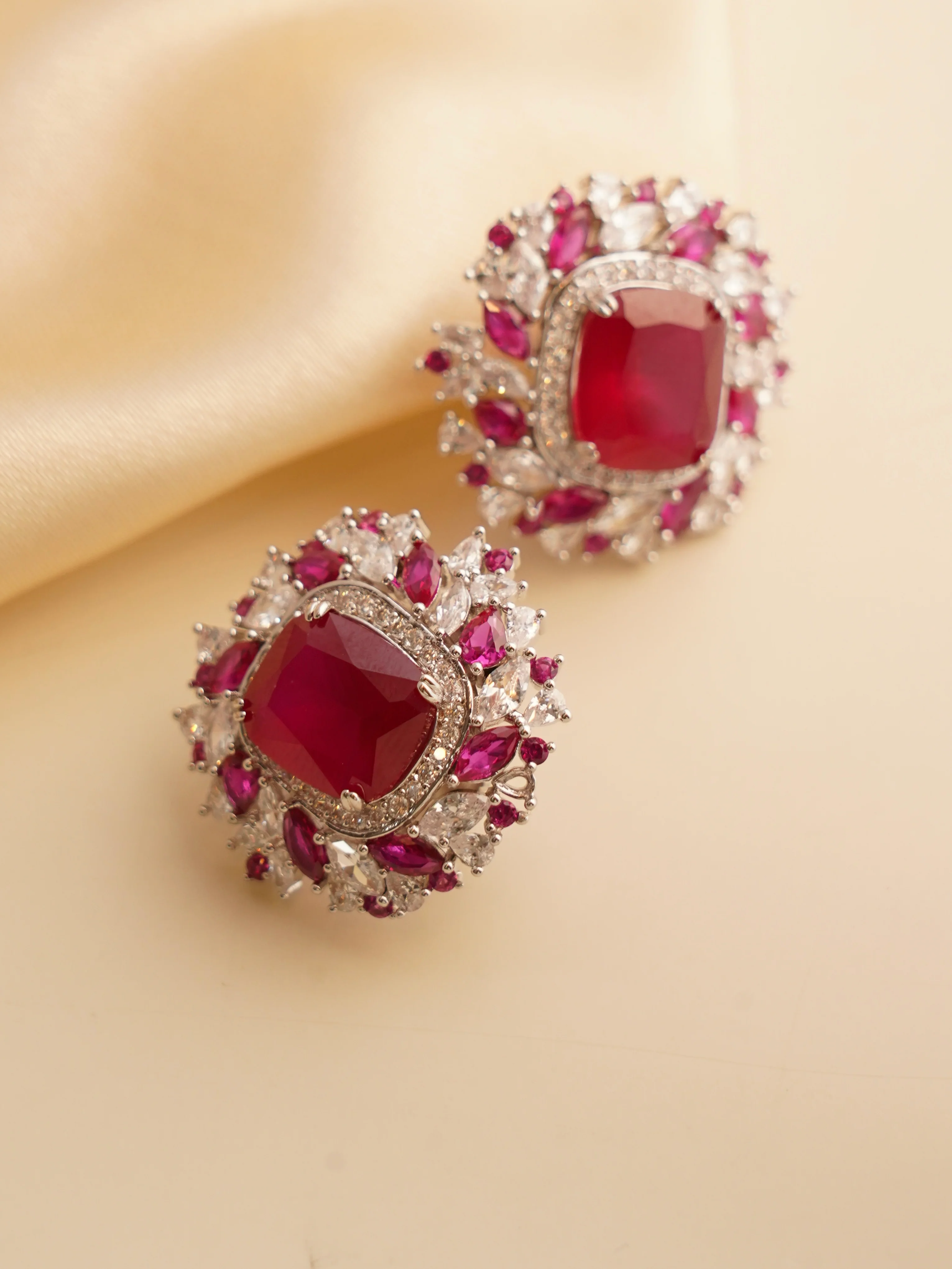 Swarovski Stud Earrings – Royal Glamour in Every Hue