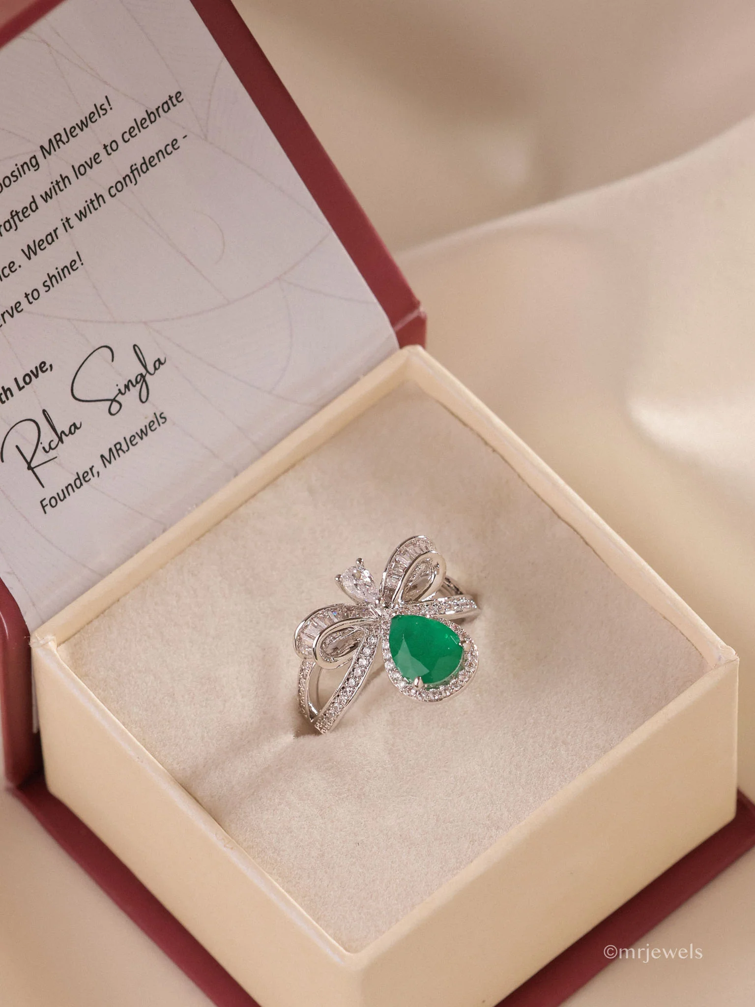 Taarini Diamond Ring - Image 2