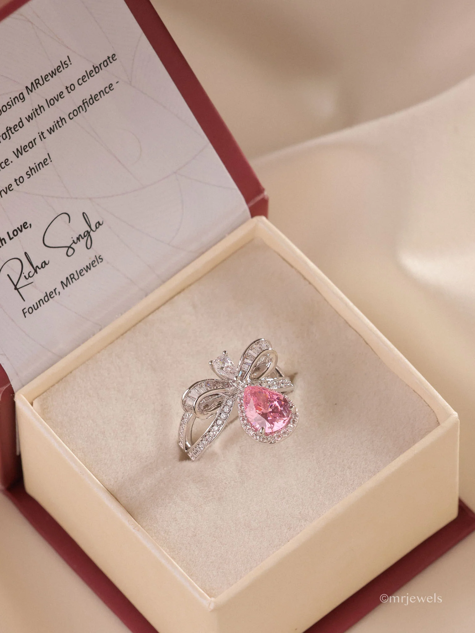Taarini Diamond Ring - Image 7
