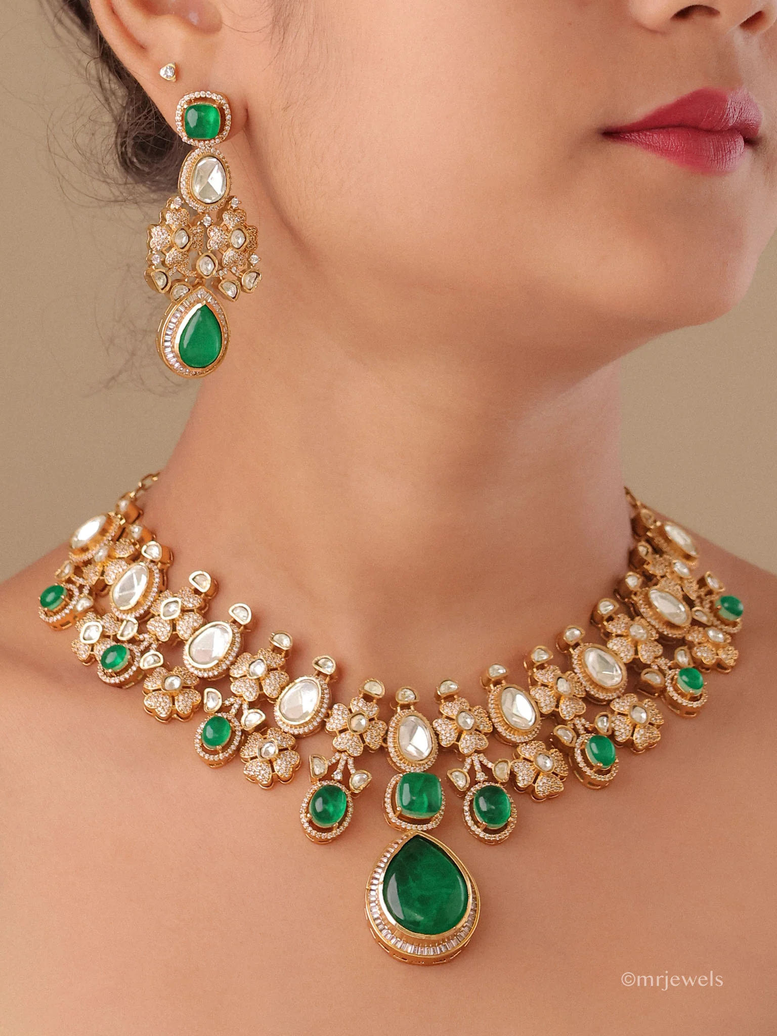 Taarini Emerald Polki Necklace