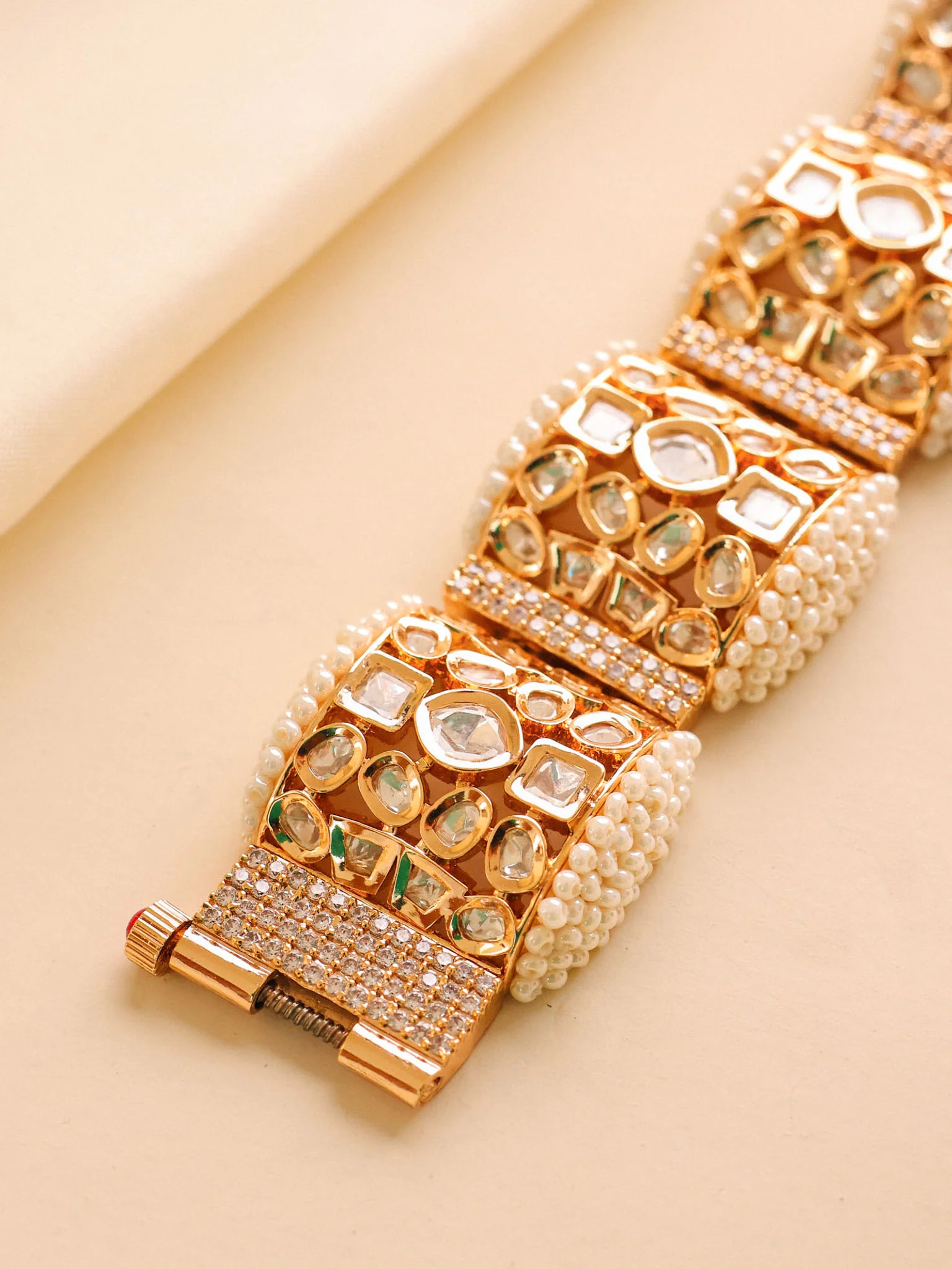 Taarini Statement Pearl Kundan Bracelet - Image 3